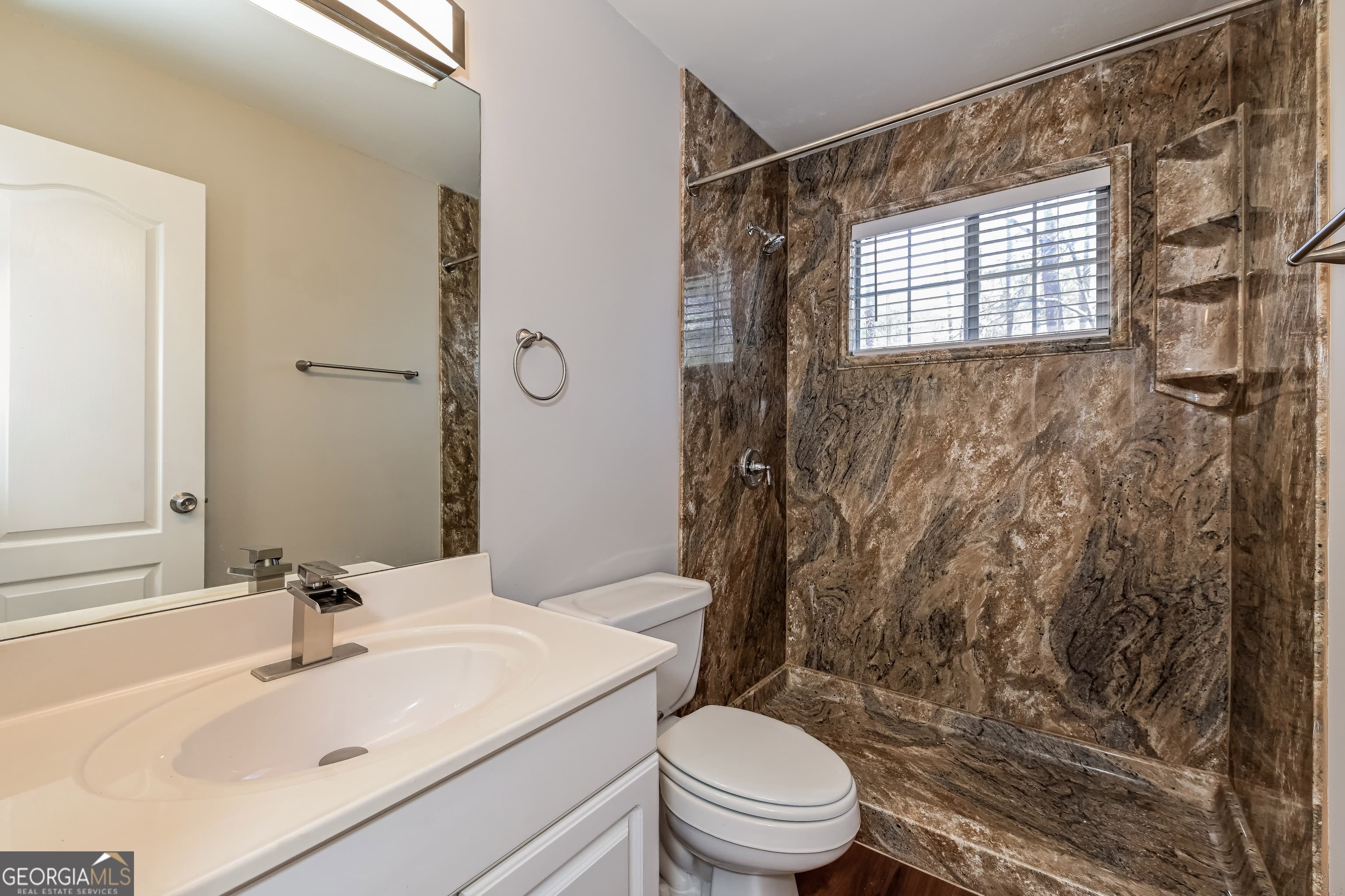 106 Emerald Ln — photo 19