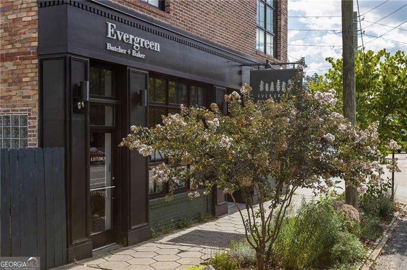 2424 Memorial Se Dr 4 — photo 38