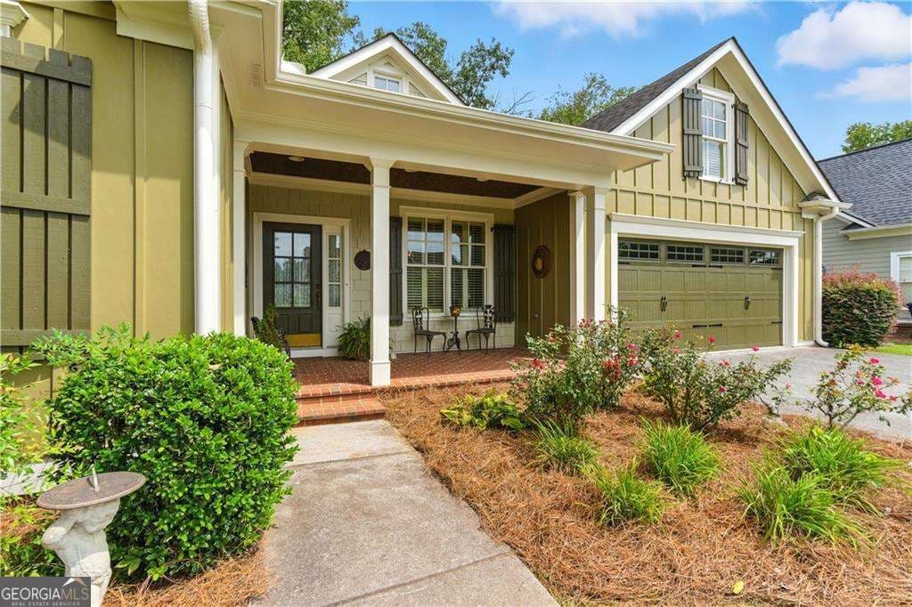 37 Lake Haven Dr — photo 2