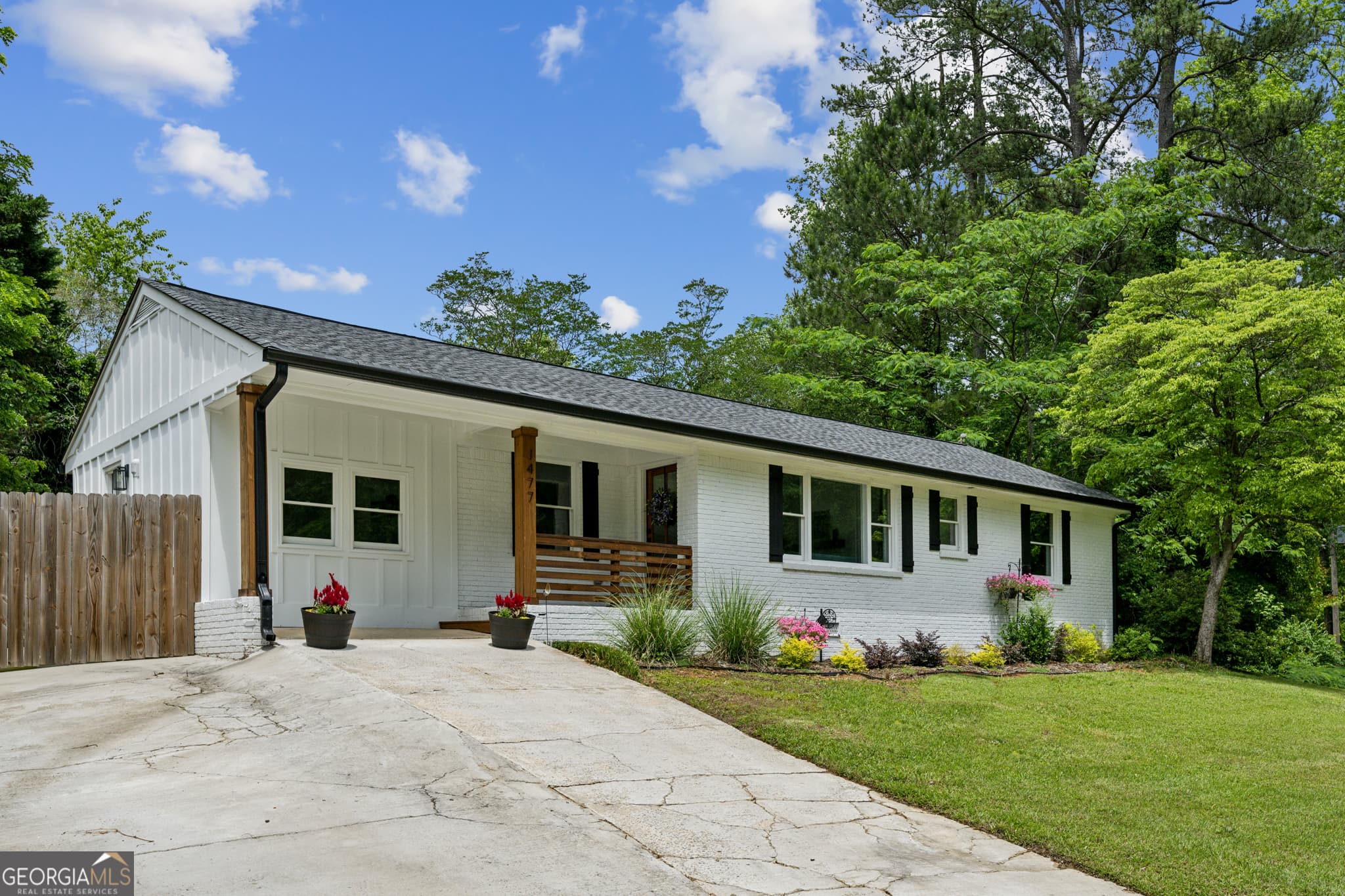 1477 Spruce Dr — photo 33