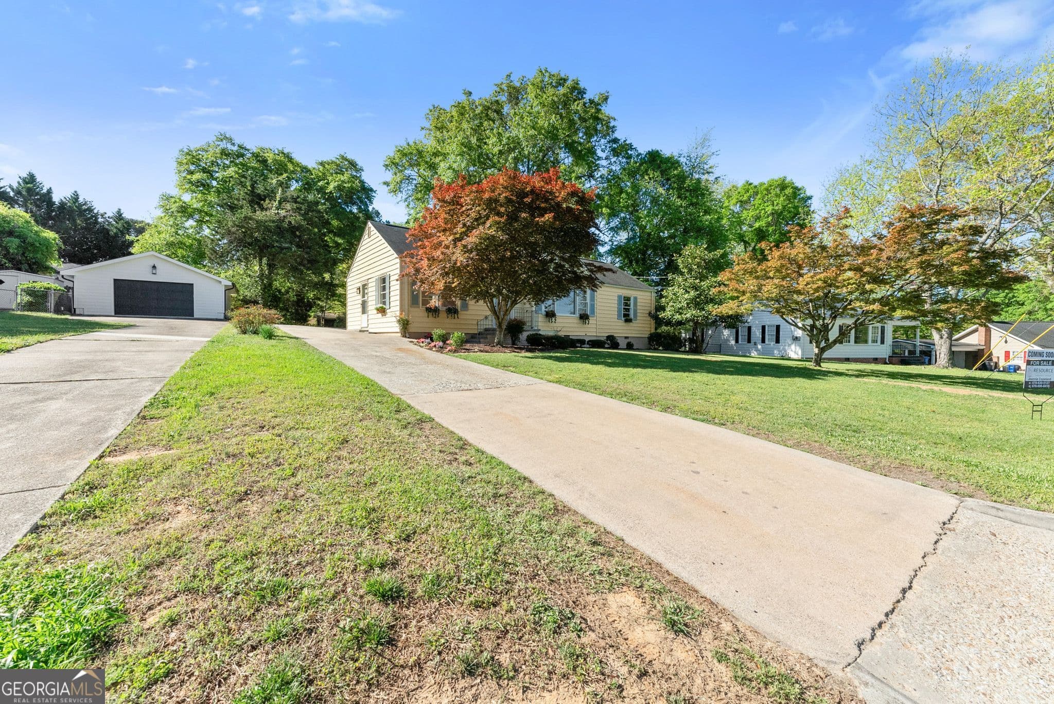 1317 Nw North Enota Ave — photo 2