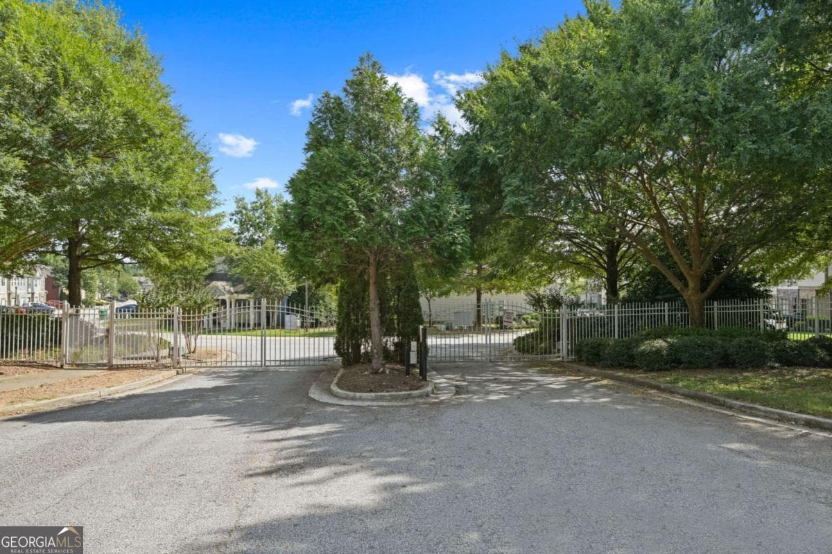 2657 Avanti Way — photo 34