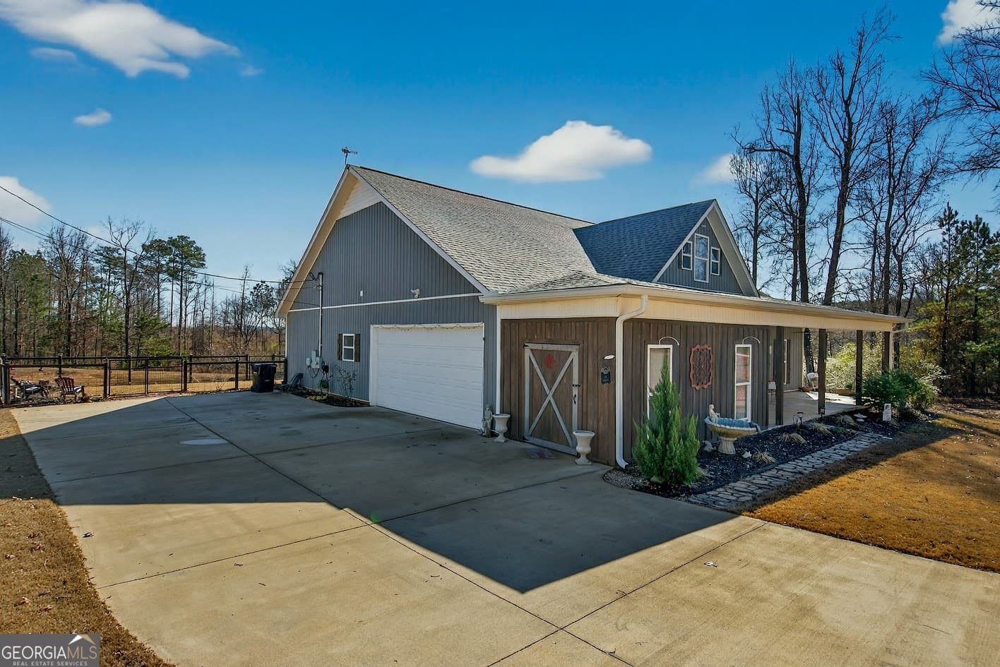 570 County Rd 79 — photo 1