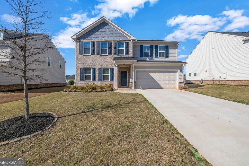 221 Begonia Way — photo 1