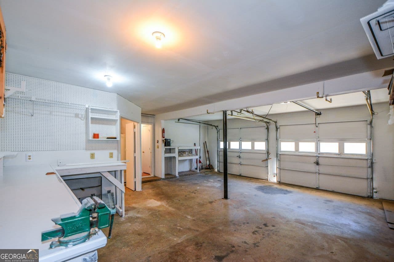 115 Arborfield Way — photo 47