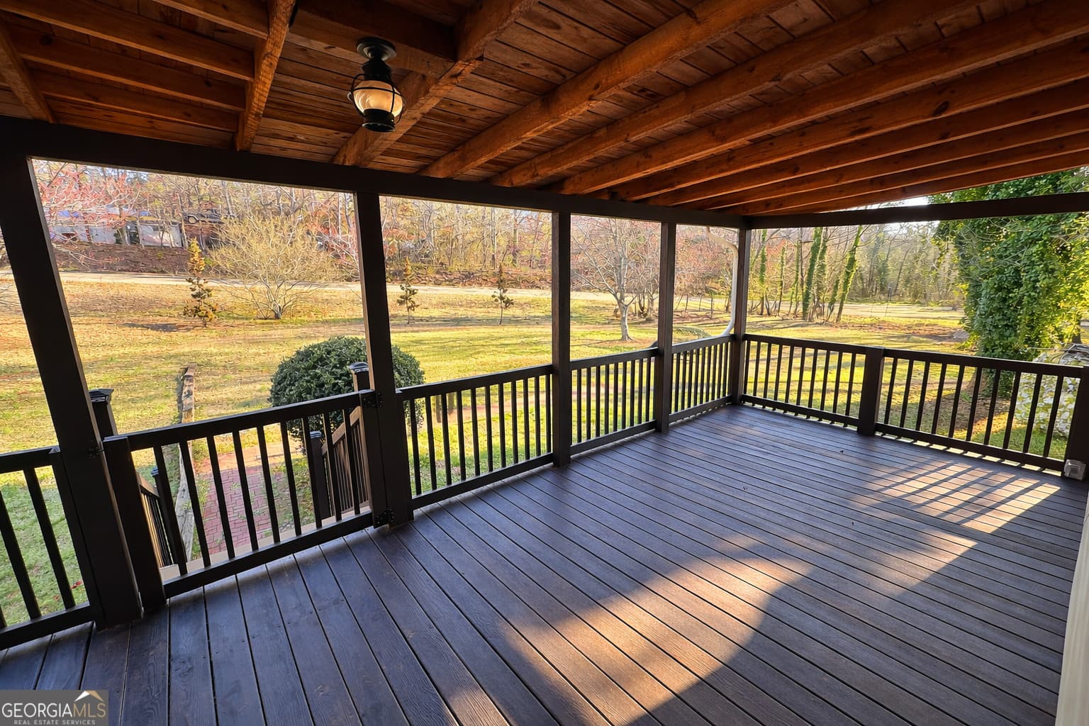 834 Hancock Rd — photo 2