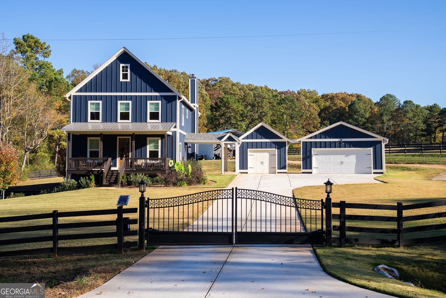 564 Old Airport Rd — photo 1