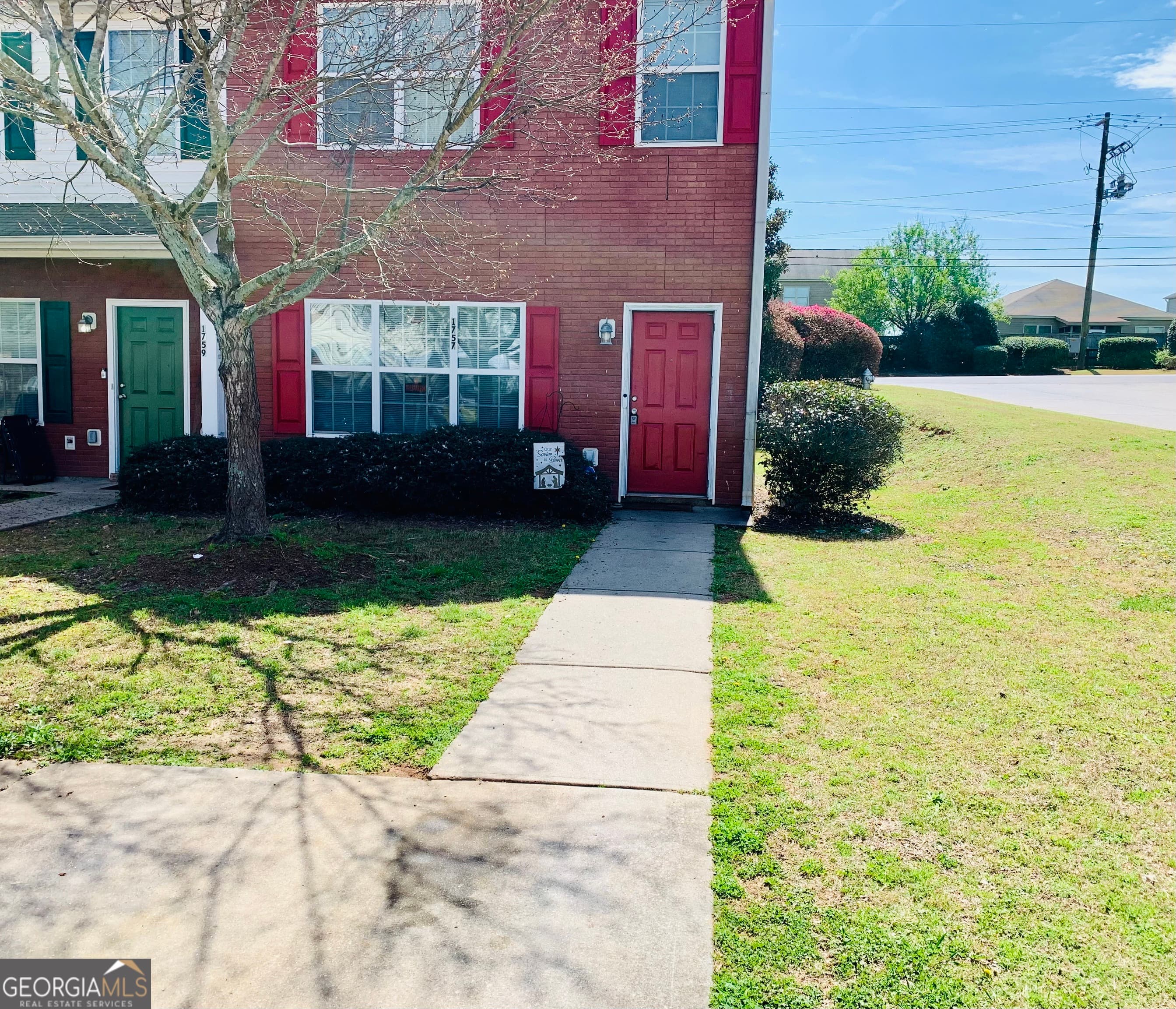 1757 Glen View Way — photo 2