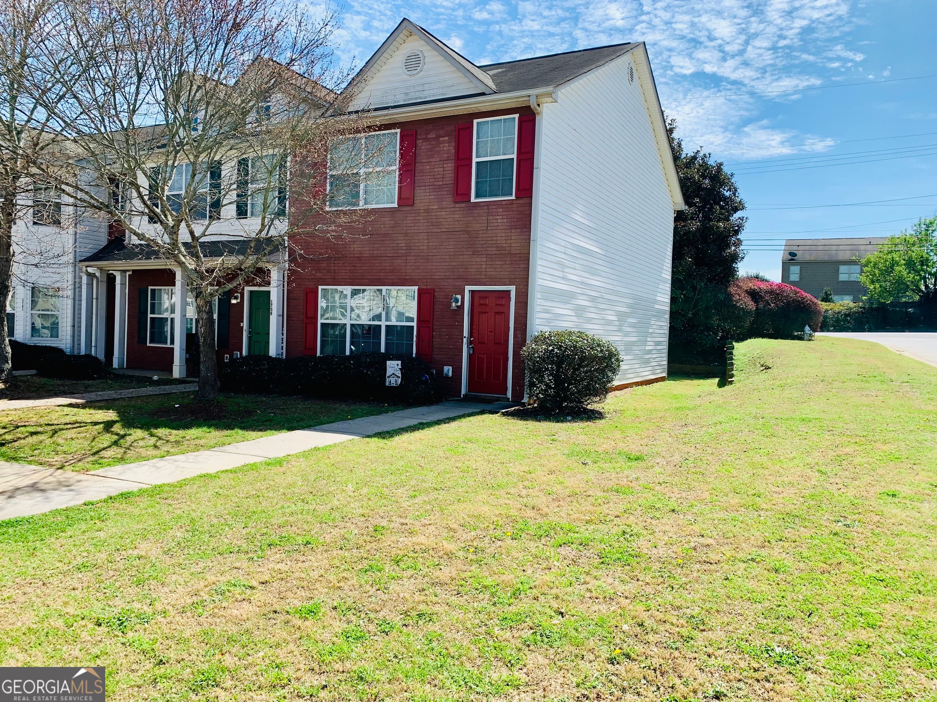 1757 Glen View Way — photo 1