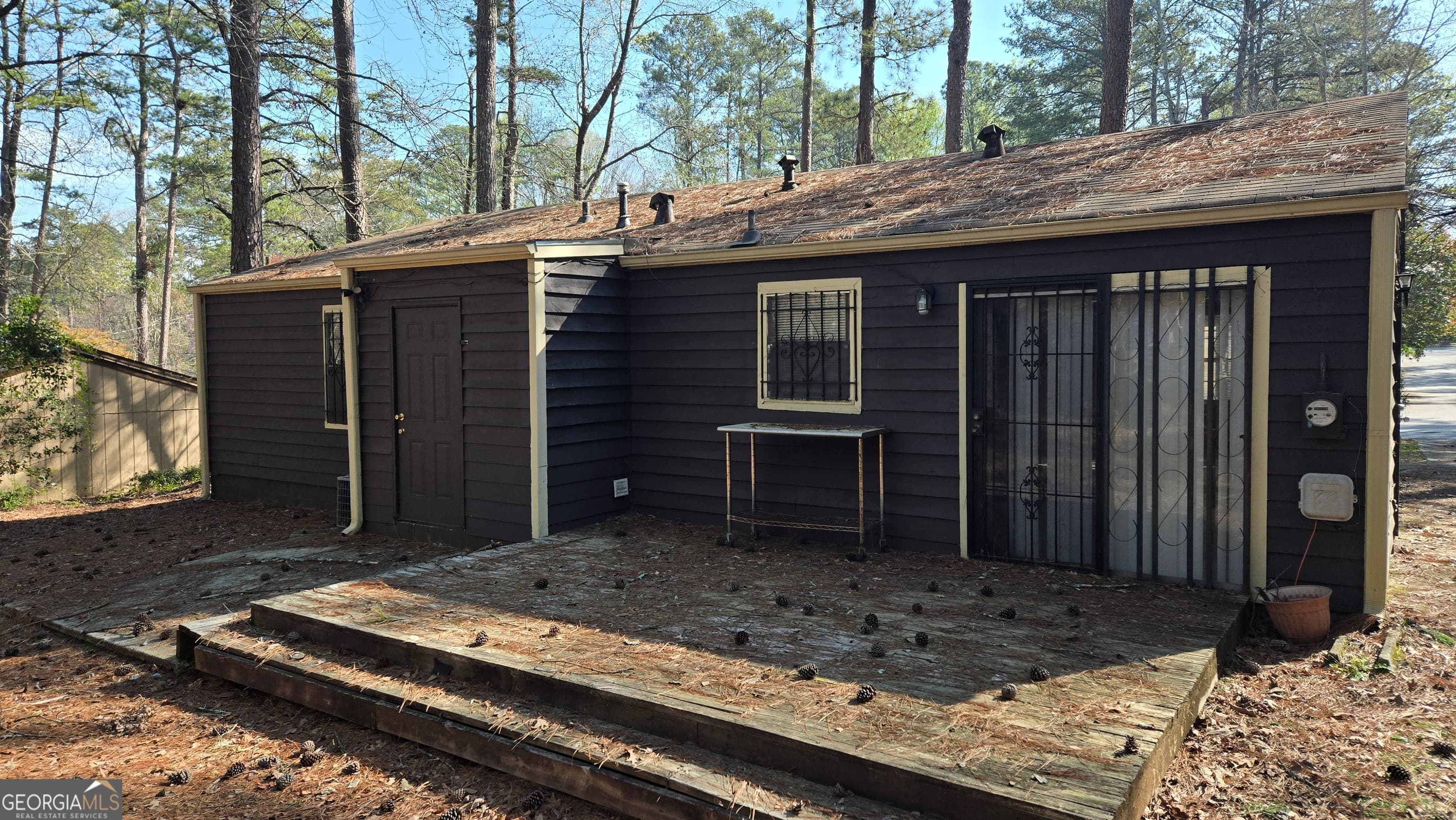 3439 Bleckley Dr — photo 2