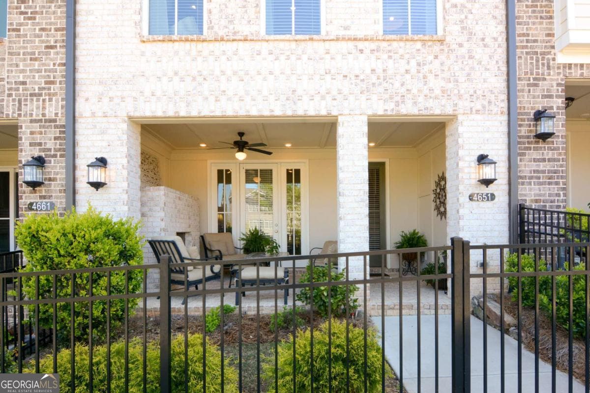 4651 Lanarc Dr — photo 2