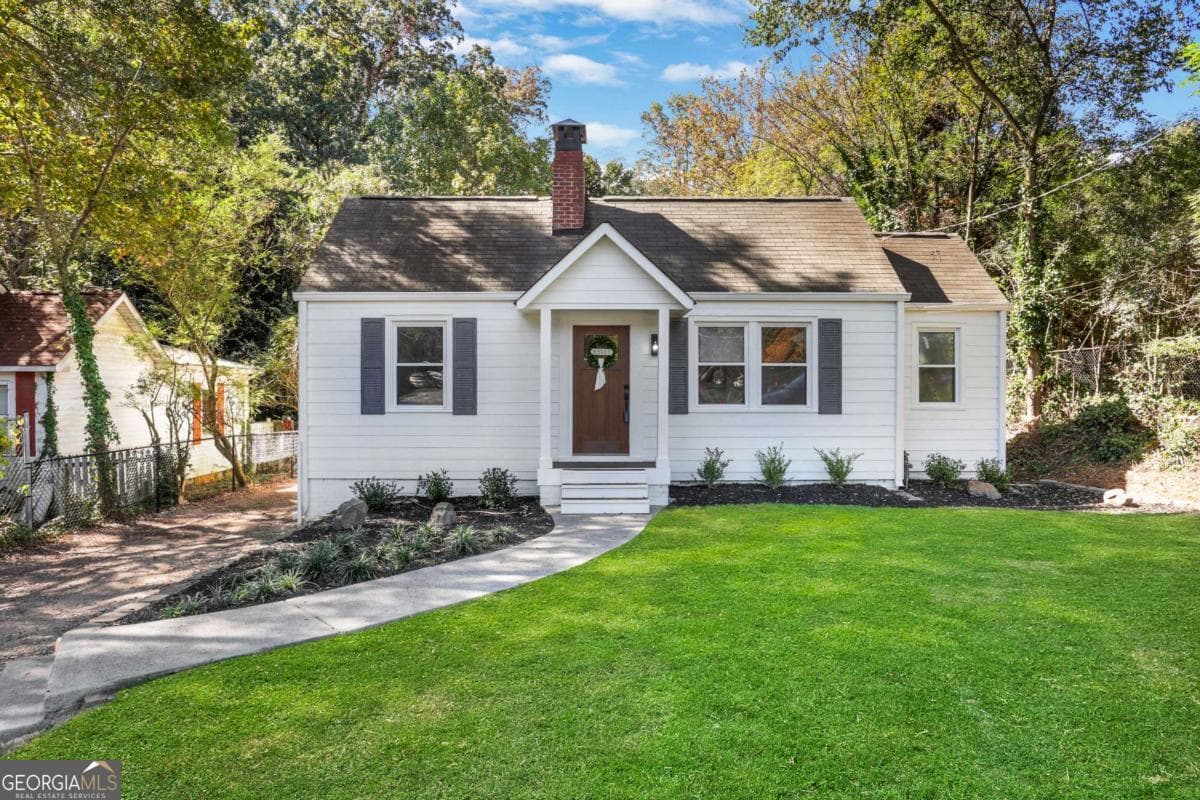 207 Walthall Nw St — photo 1