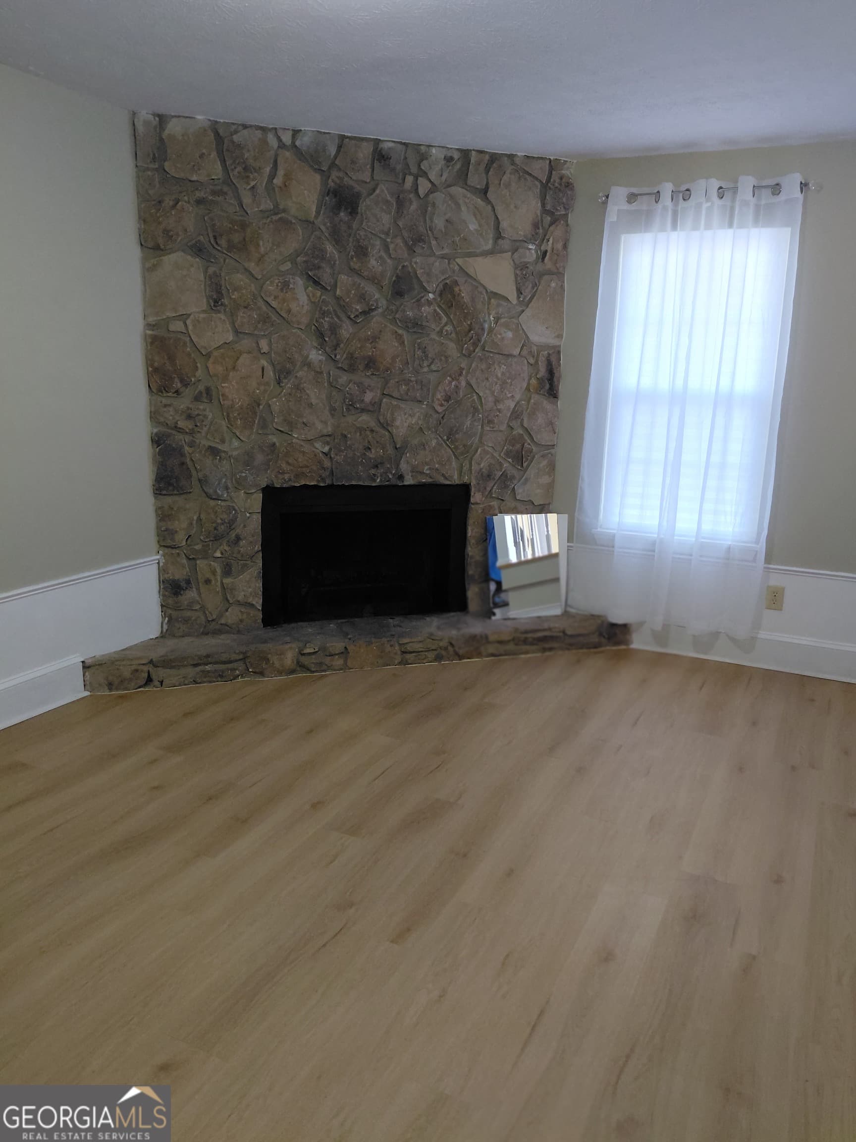 701 Boone Ct — photo 4