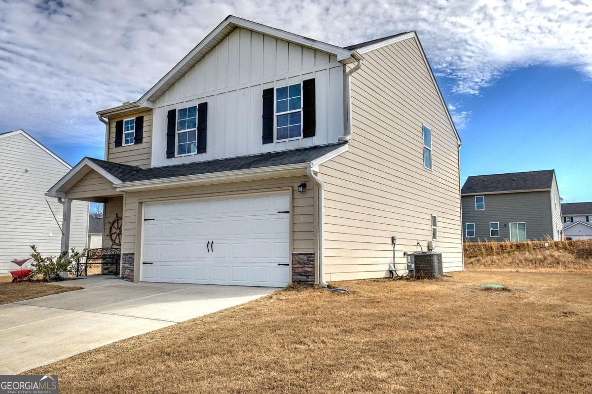 635 Tudor St — photo 2