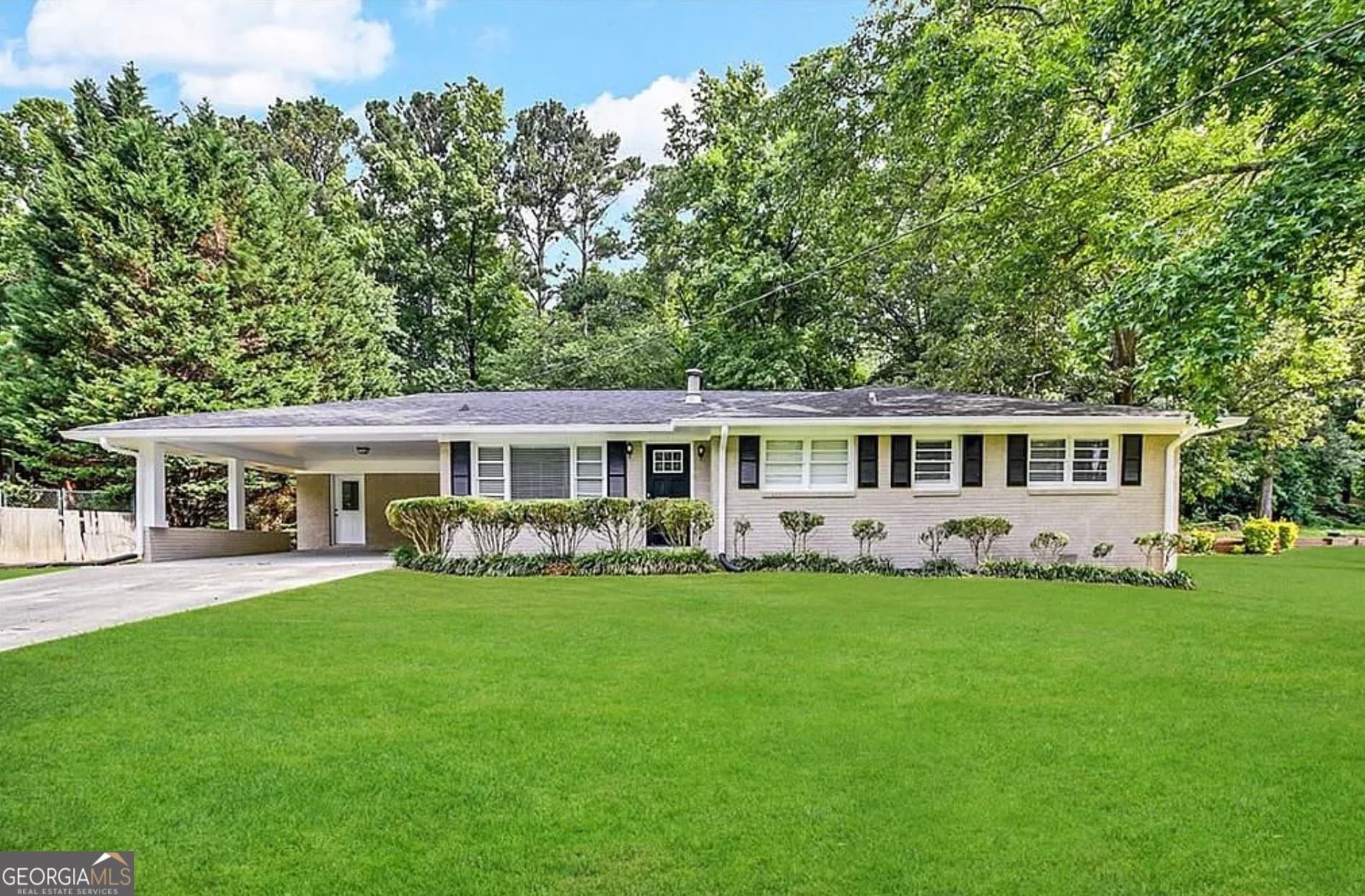 3403 Linda Dr — photo 1