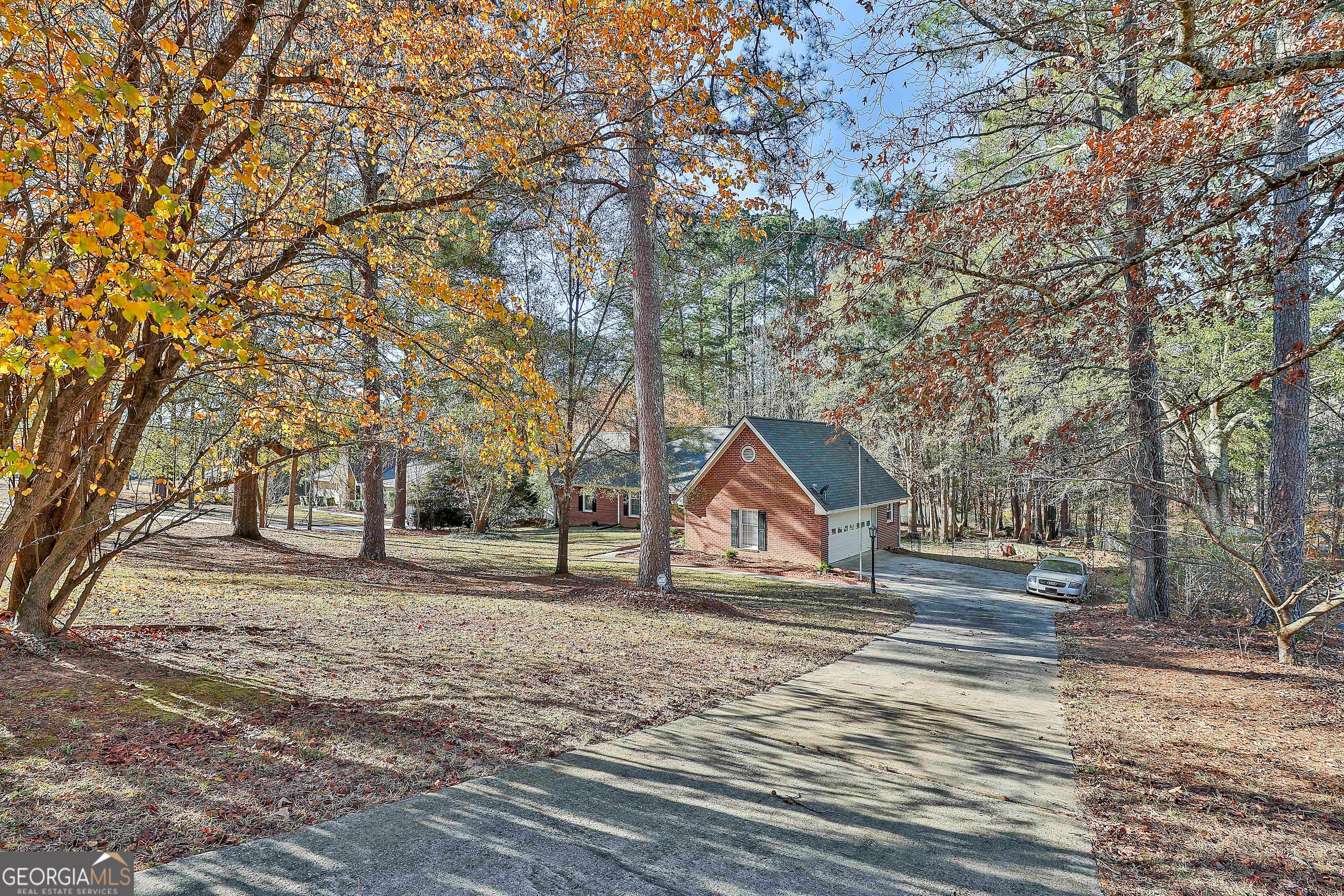 190 Willow Lake Ln — photo 2