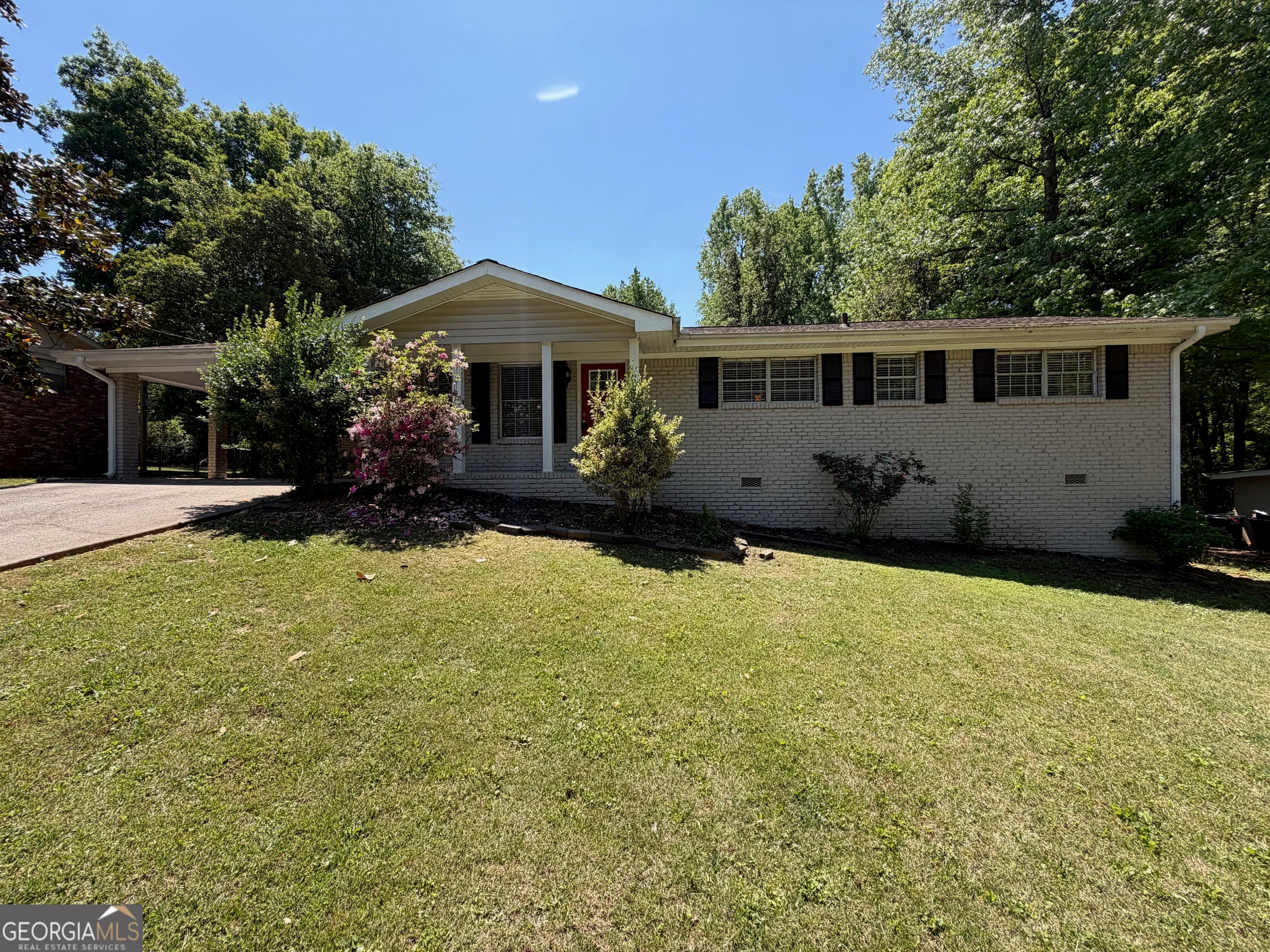 6214 Marilla St — photo 2