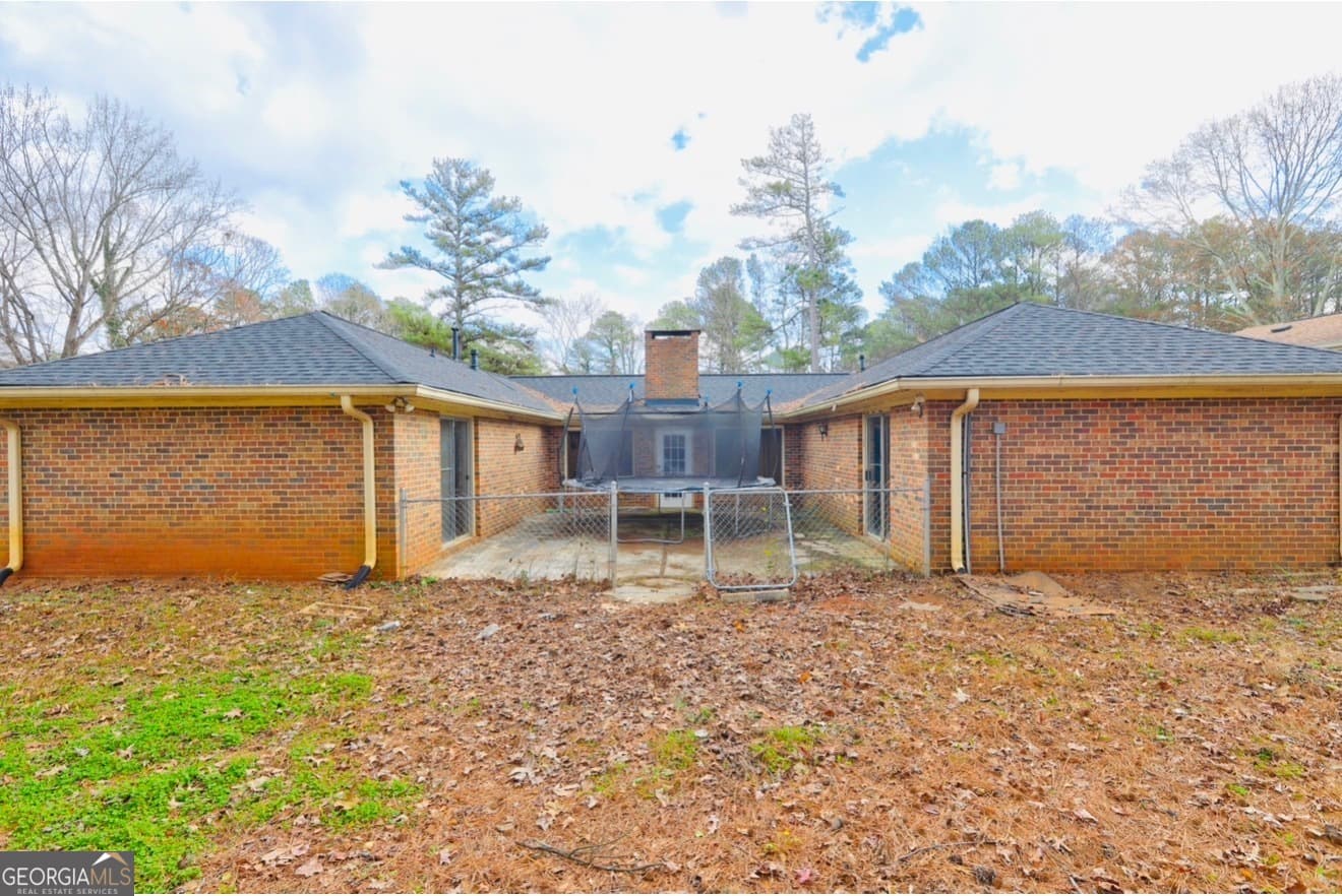 562 Dickens Nw Rd — photo 22