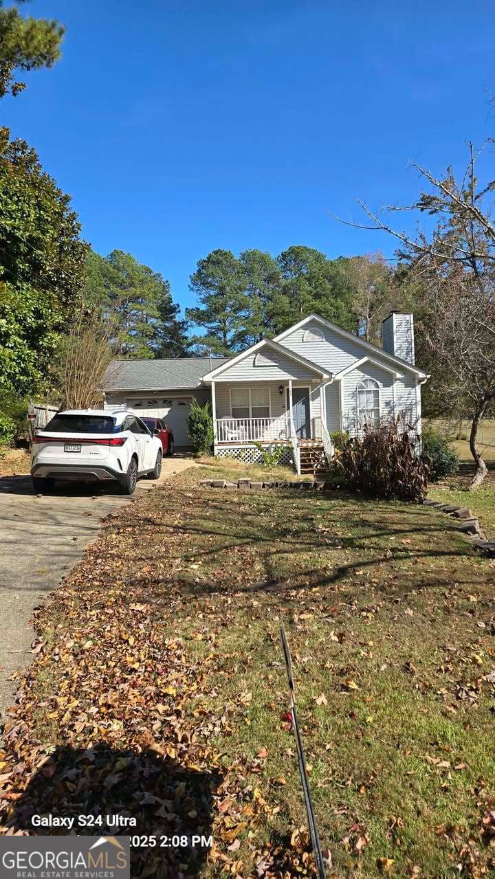 35 Louise Ln — photo 1