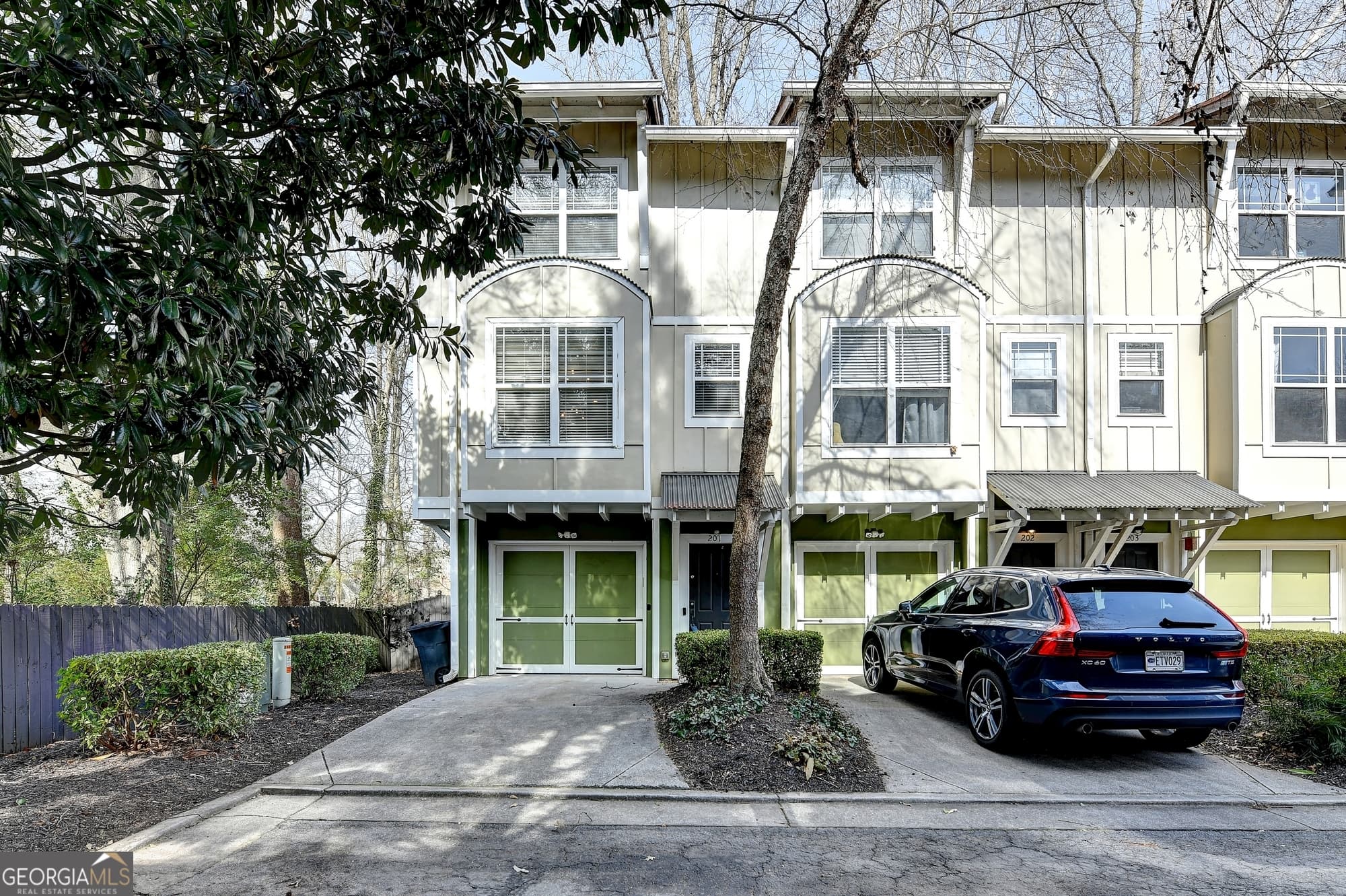 380 Grant Se Circle 201 — photo 2