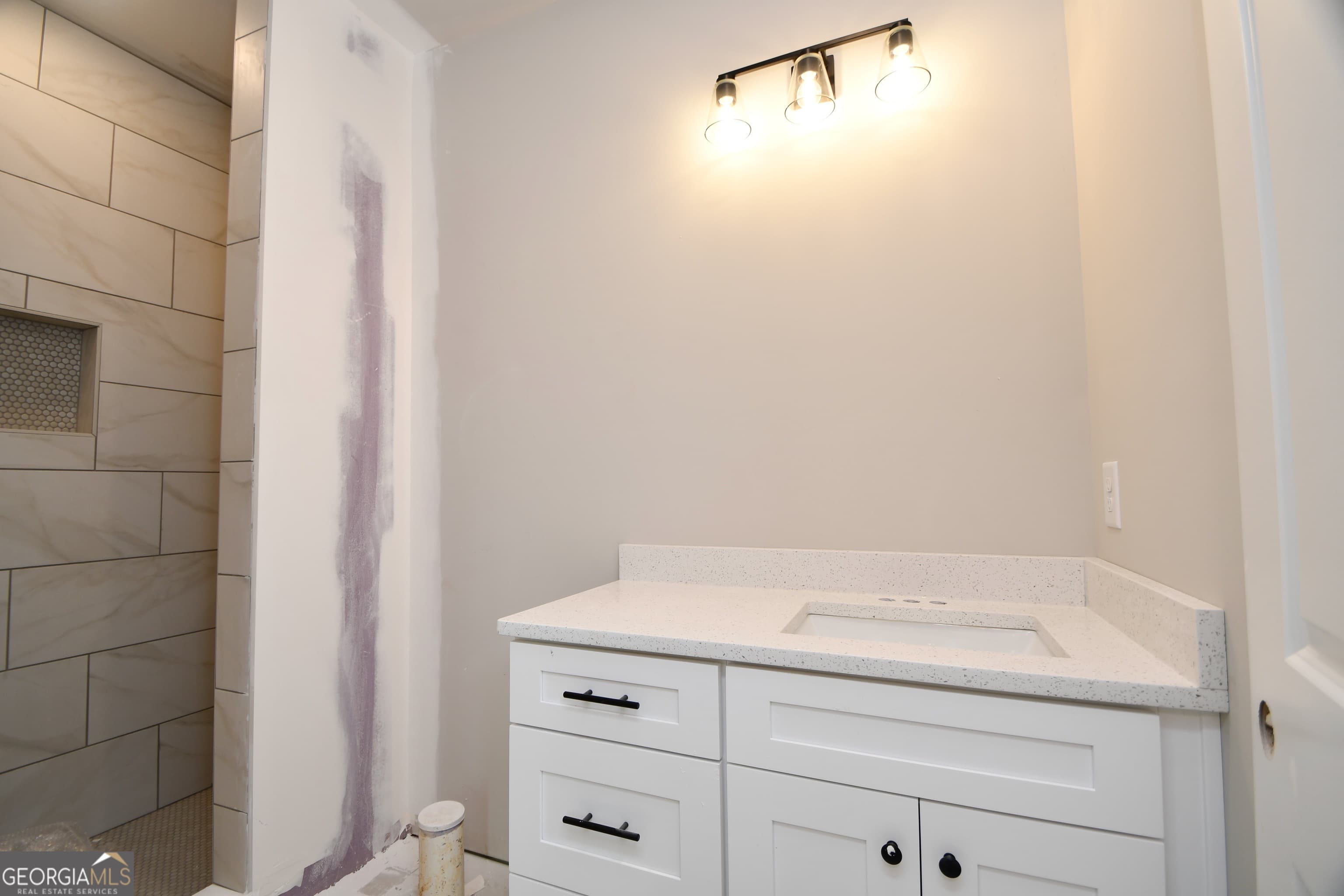 326 Andover Dr — photo 7