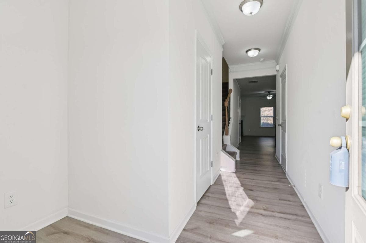 178 Bryon Ln — photo 2