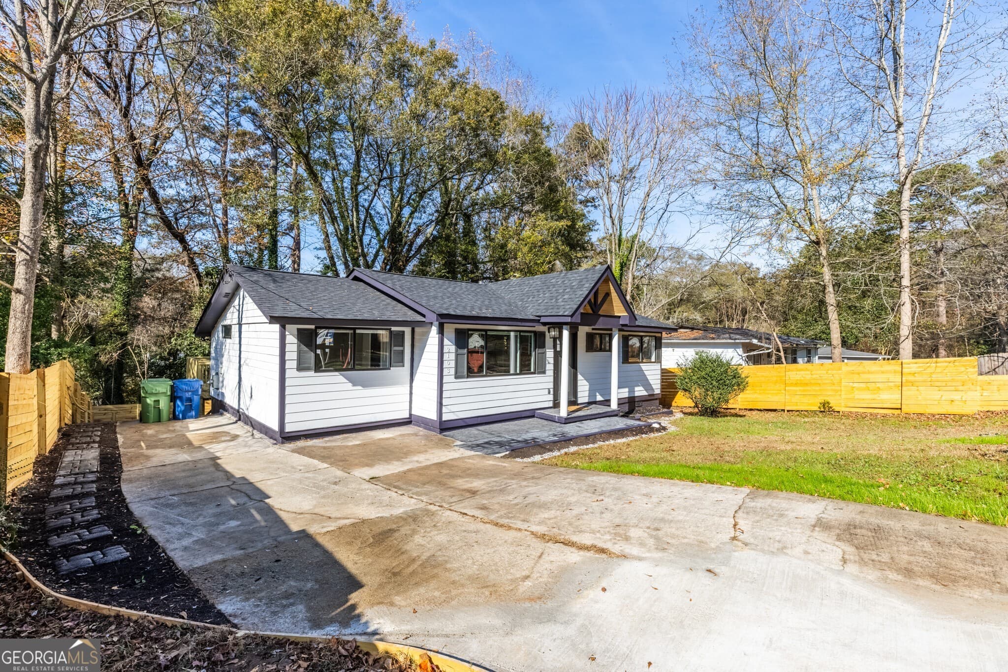 2103 Kipling Se Circle — photo 1