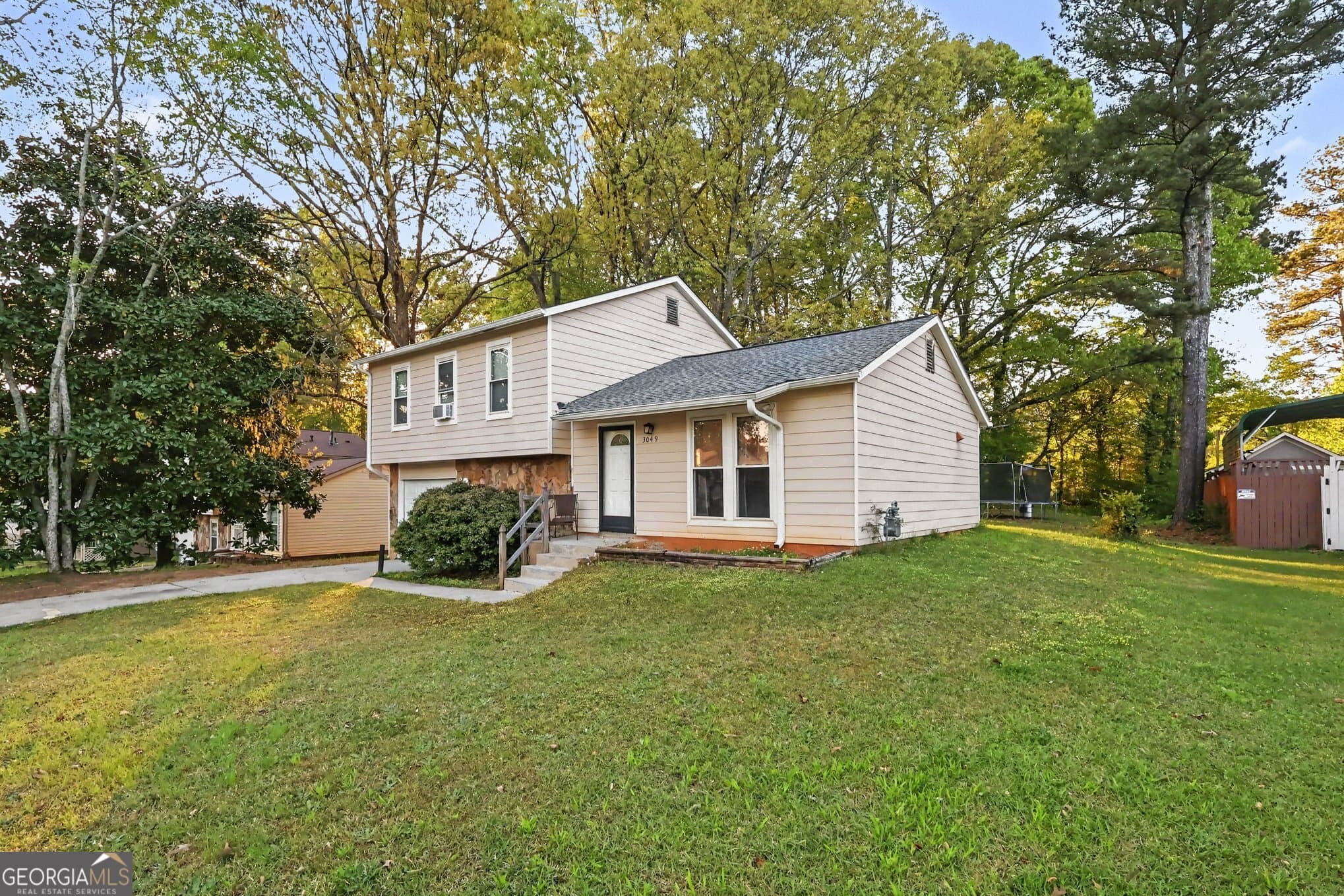 3049 Meadow Wood Ct — photo 2