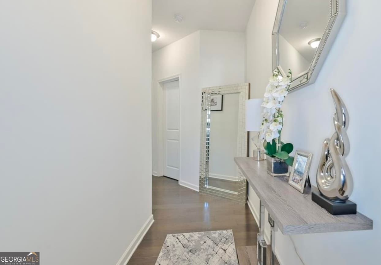 2711 Kemp Ct — photo 2