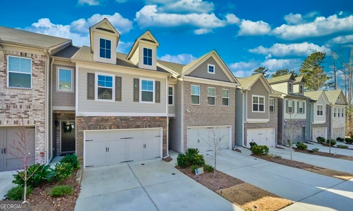 2711 Kemp Ct — photo 1