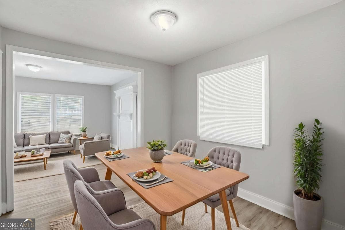 219 Howell Sw Dr — photo 2