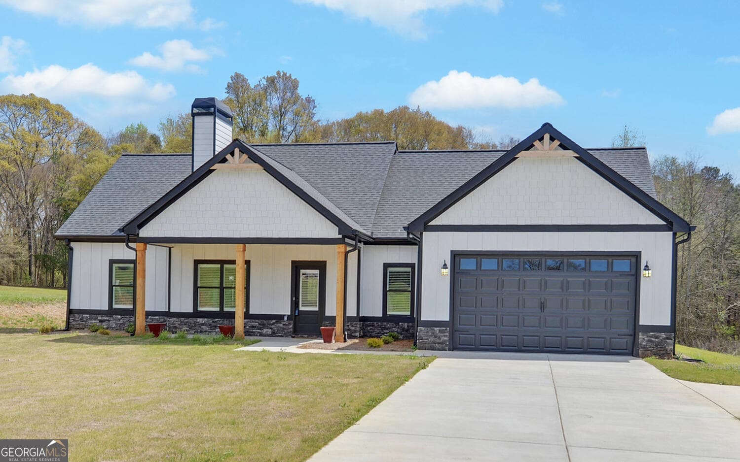 111 Topher St — photo 1