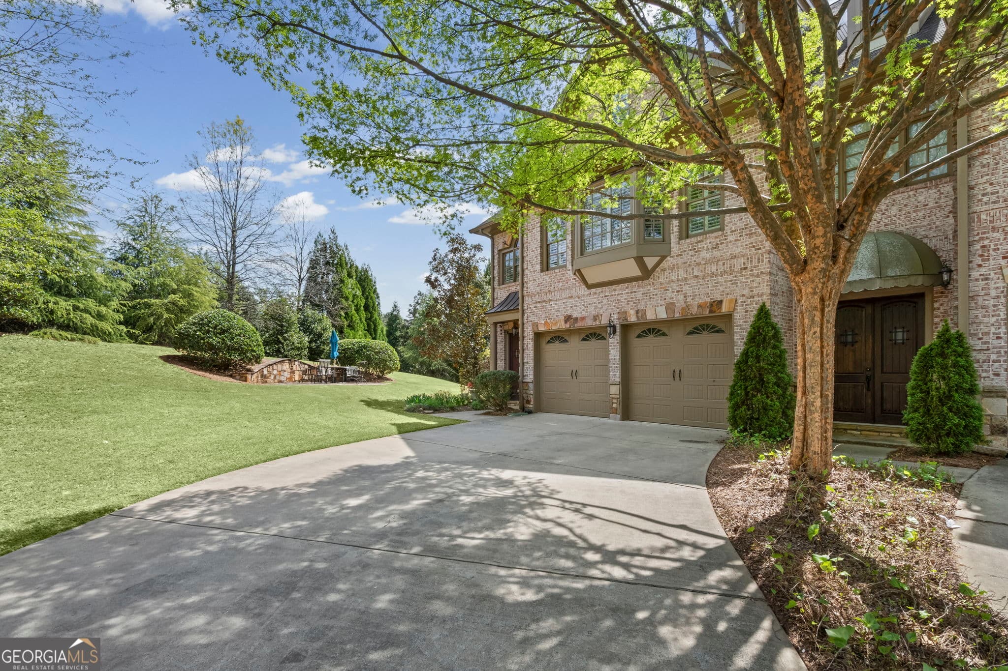 6305 Clapham Ln — photo 2