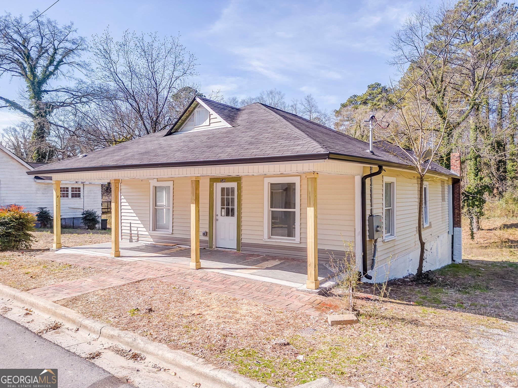 349 Ross Ne St — photo 1