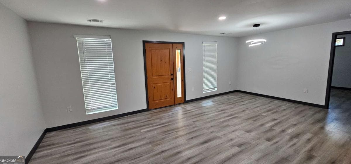 185 Glenrose Sw Circle — photo 2