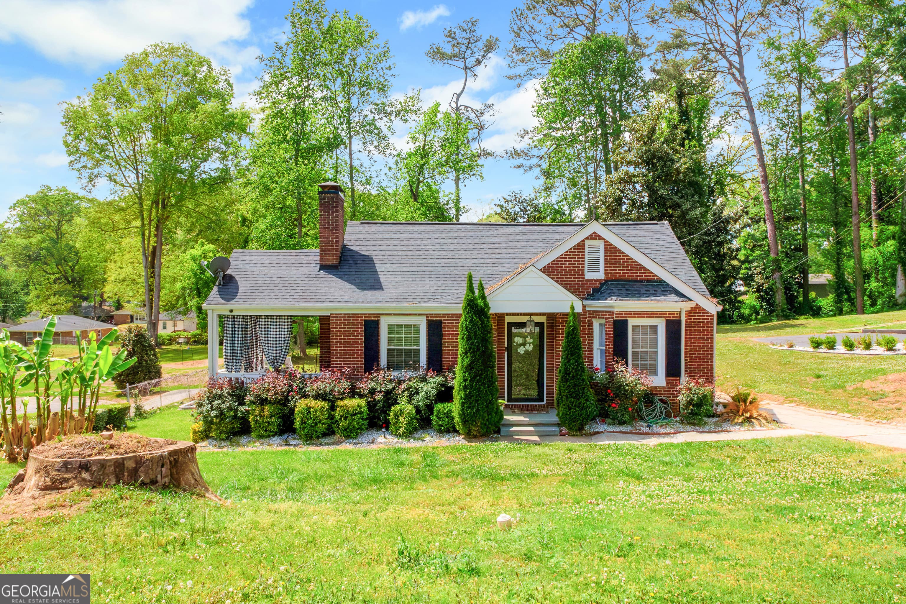 701 Kennolia Sw Dr — photo 2