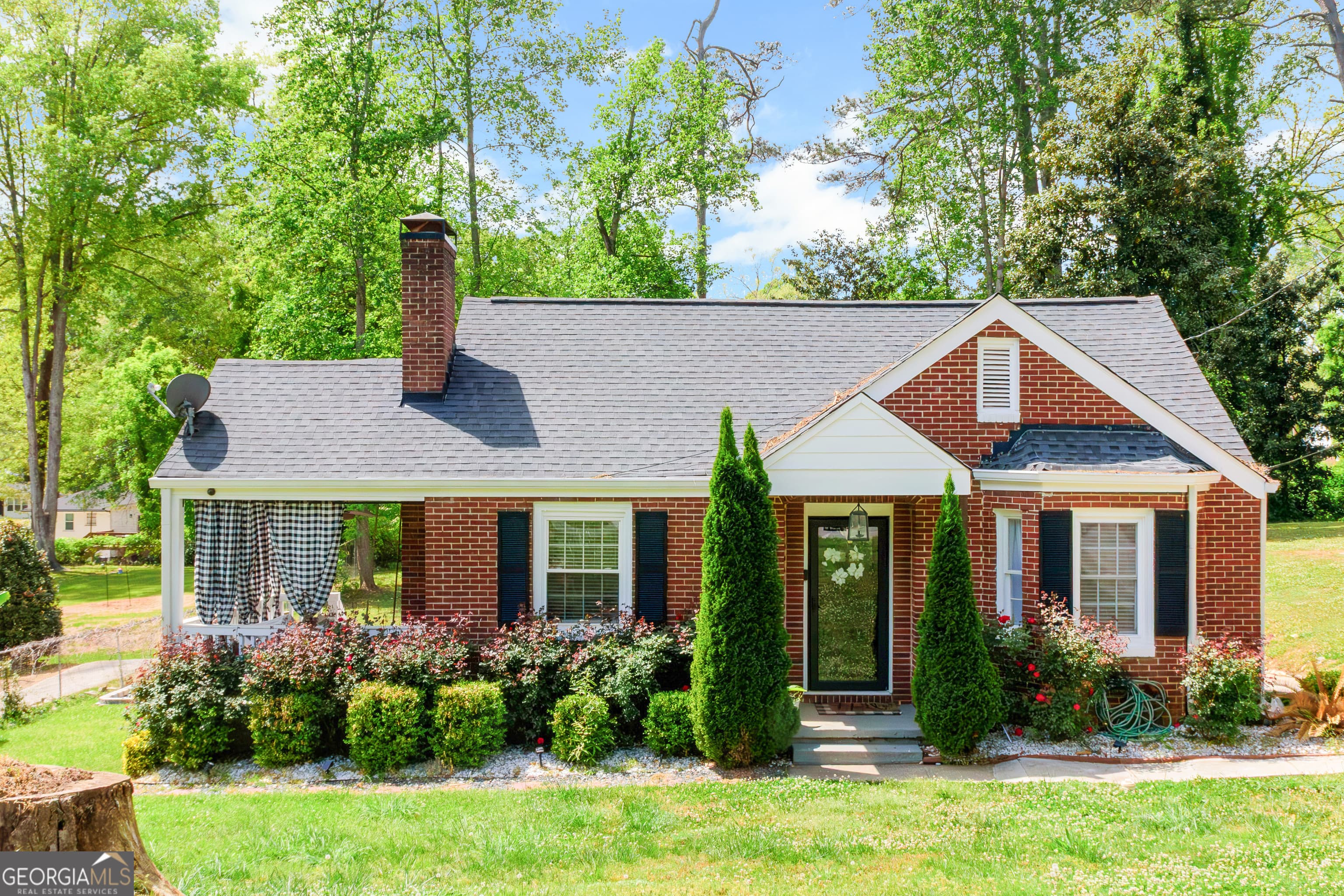 701 Kennolia Sw Dr — photo 1