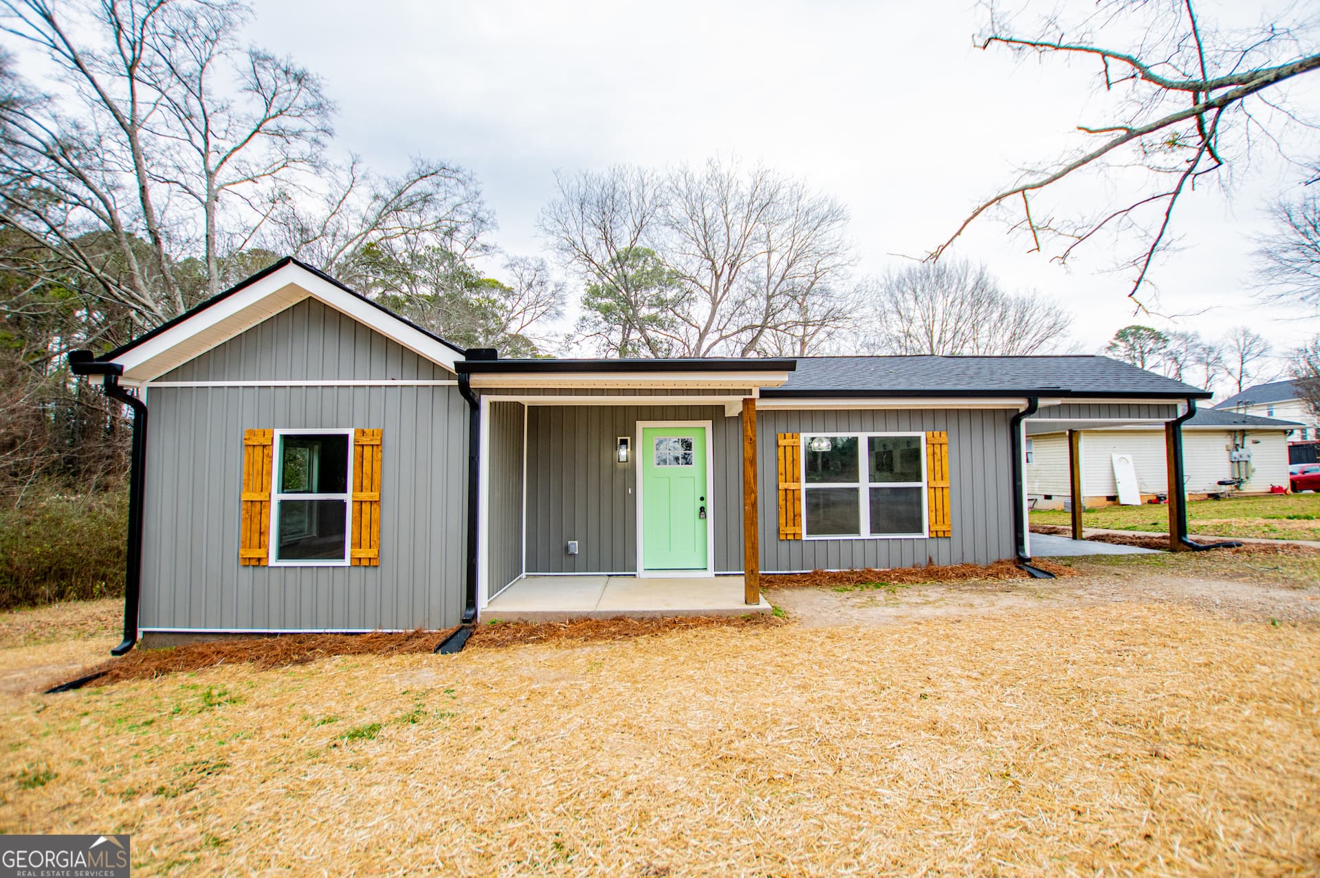 111 Ayers St — photo 2