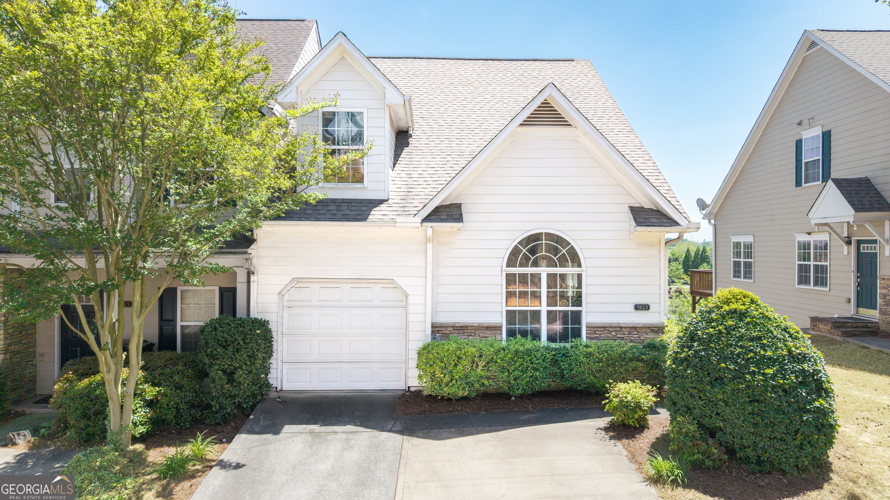 1923 Hoods Fort Circle #29 — photo 1