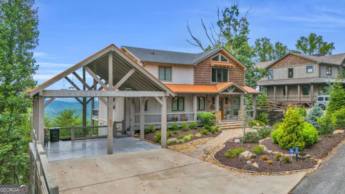 540 Overlook Dr — photo 2