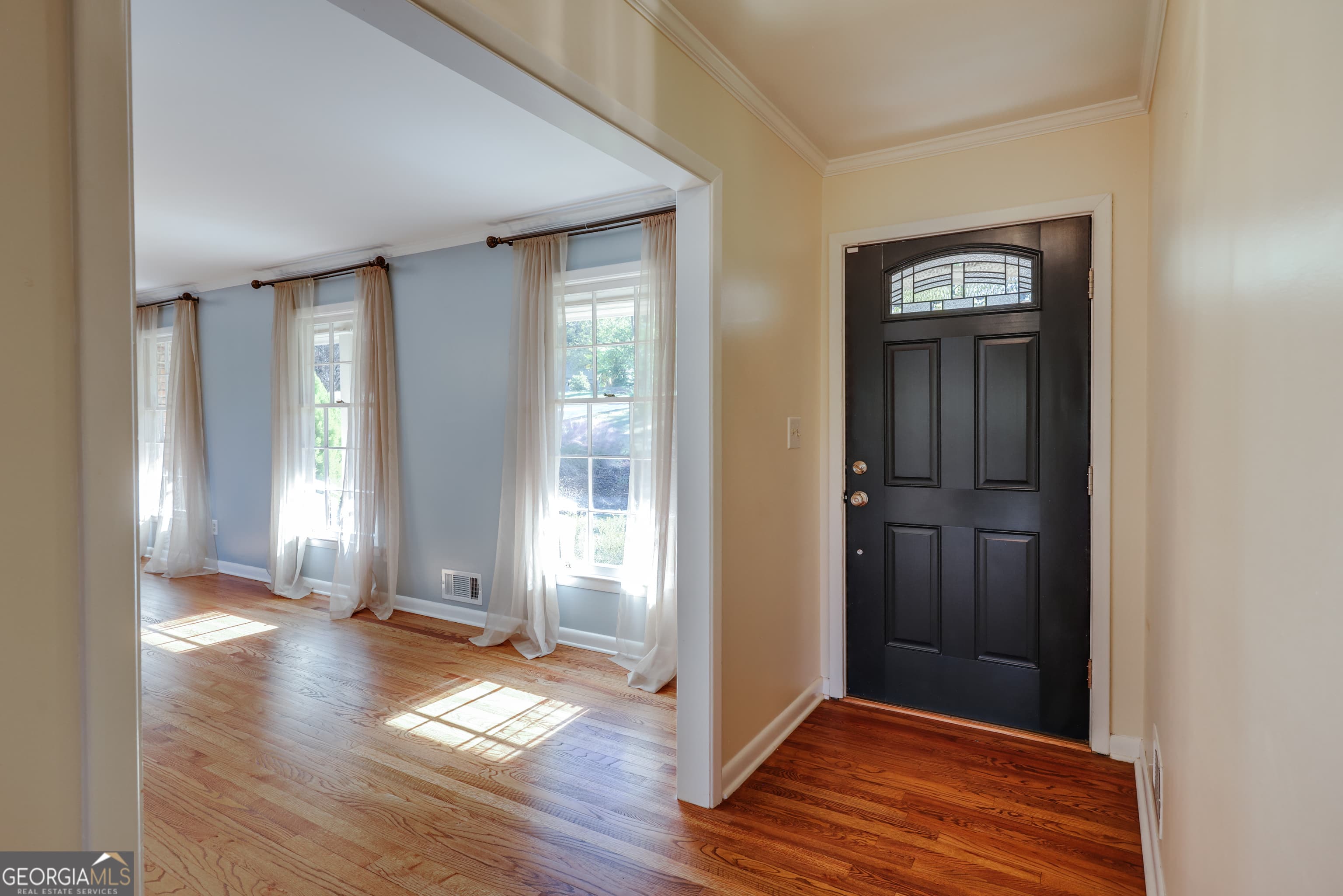 206 Fortson Dr — photo 2