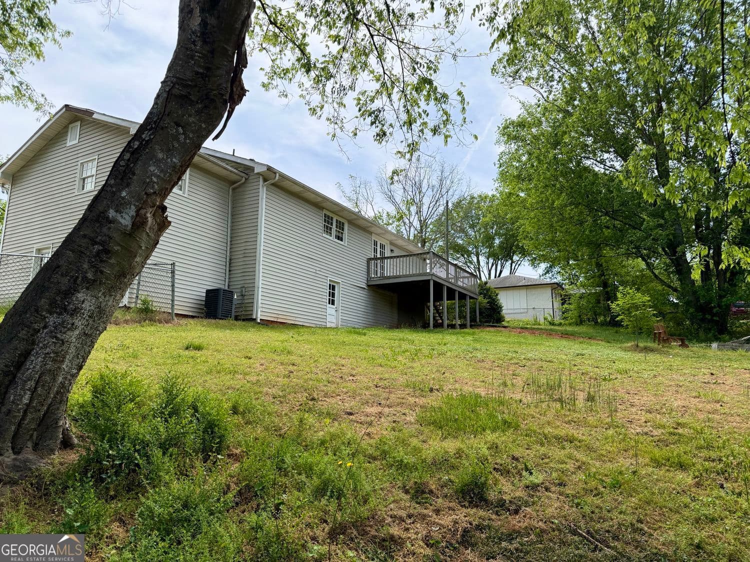 3386 Trickum Rd — photo 2