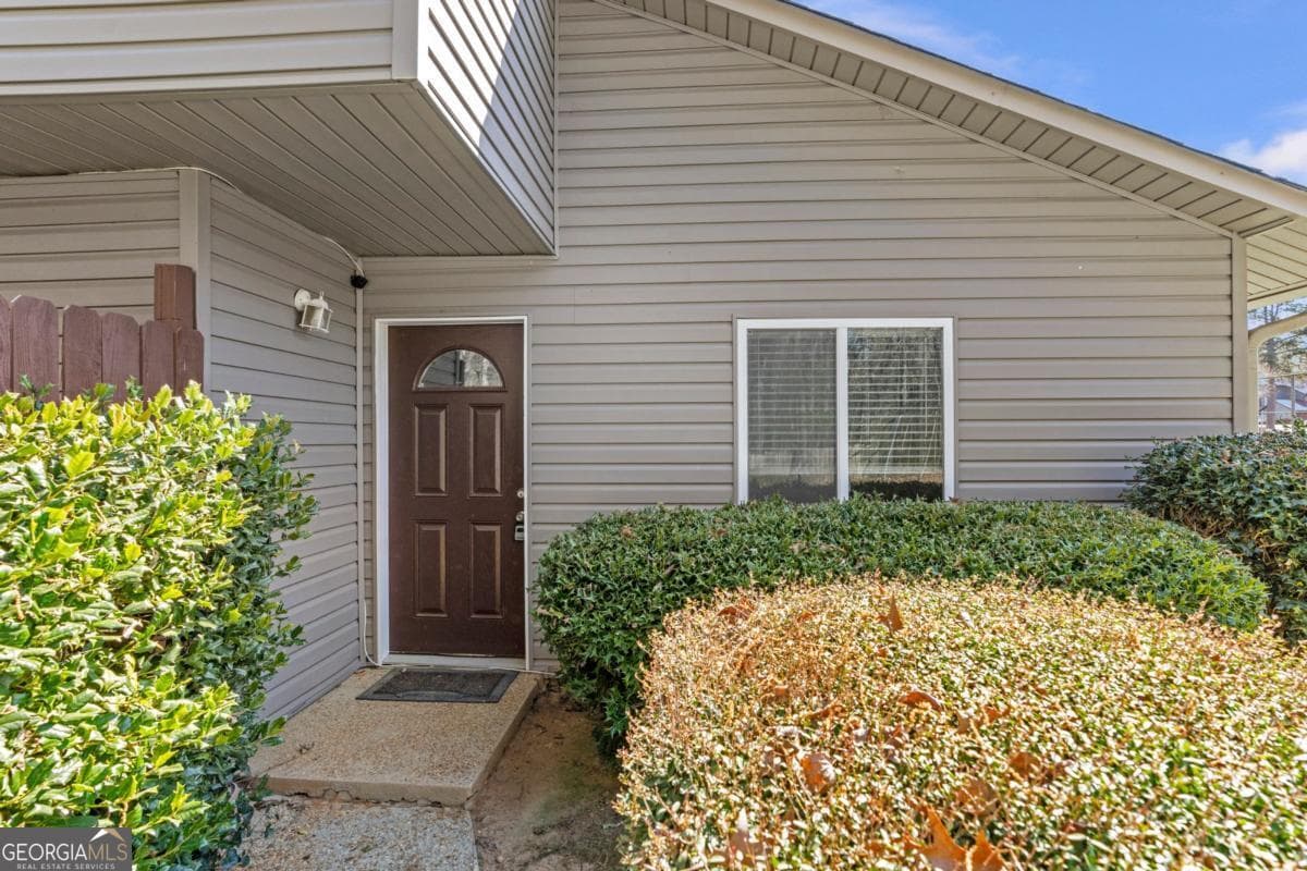 4908 Willow Ln — photo 2