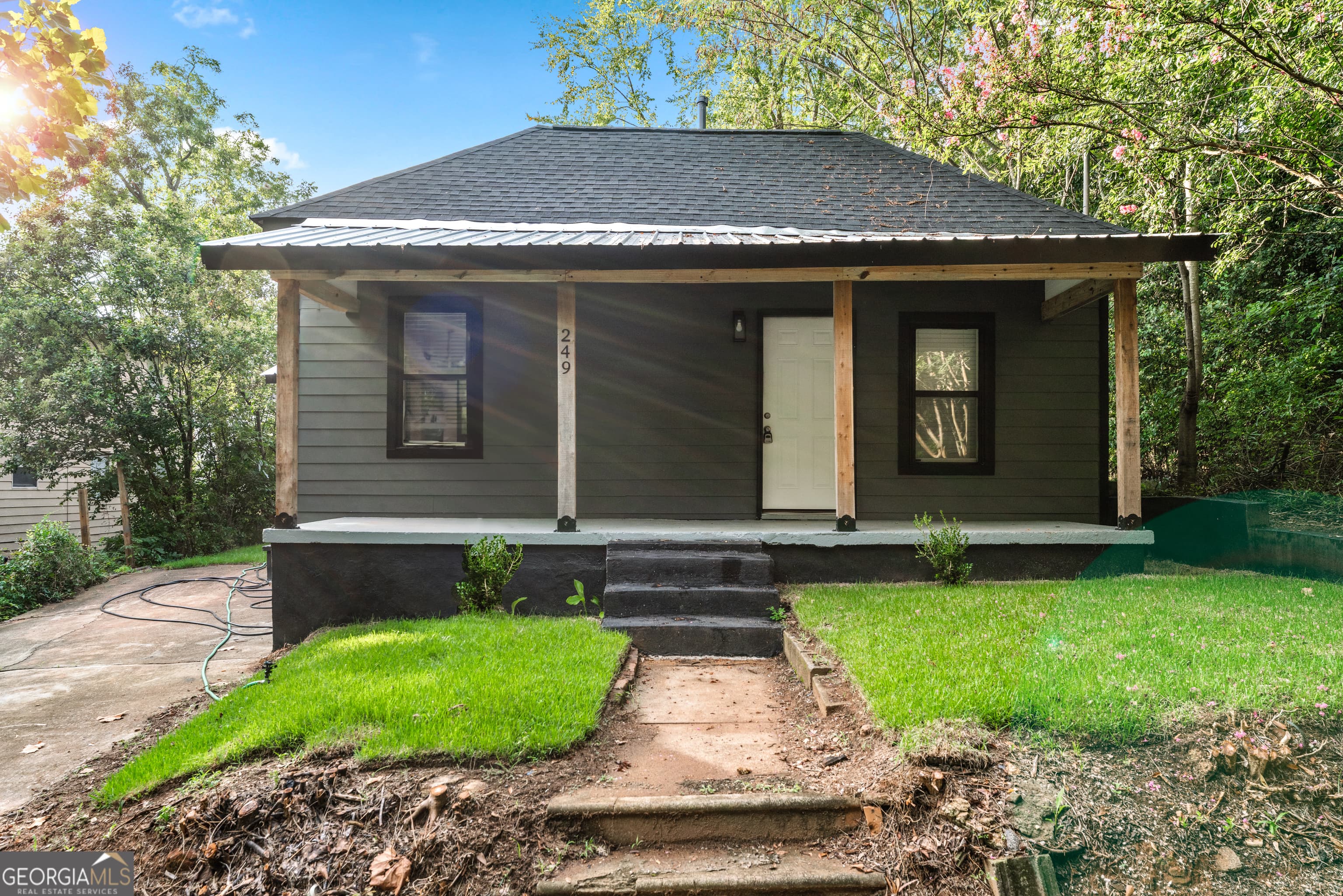 249 Fifth St — photo 2