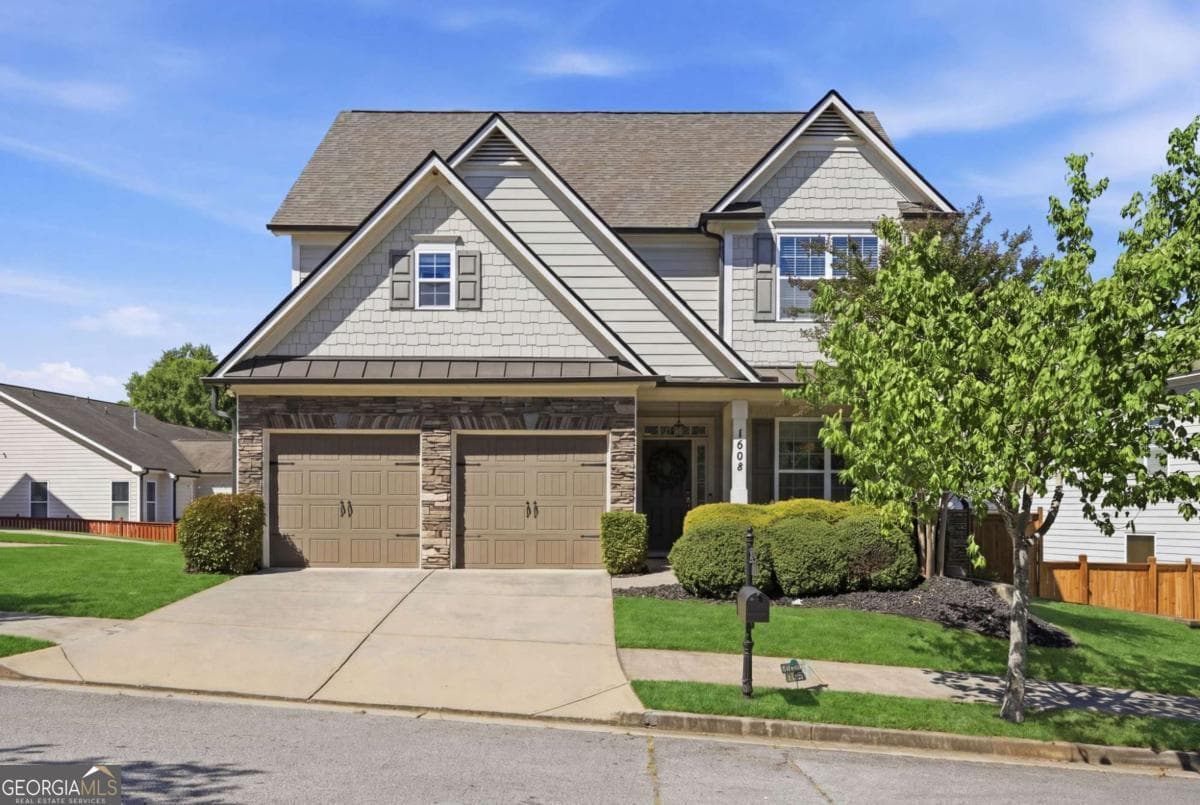 1504 Bungalow Nw Ln — photo 1