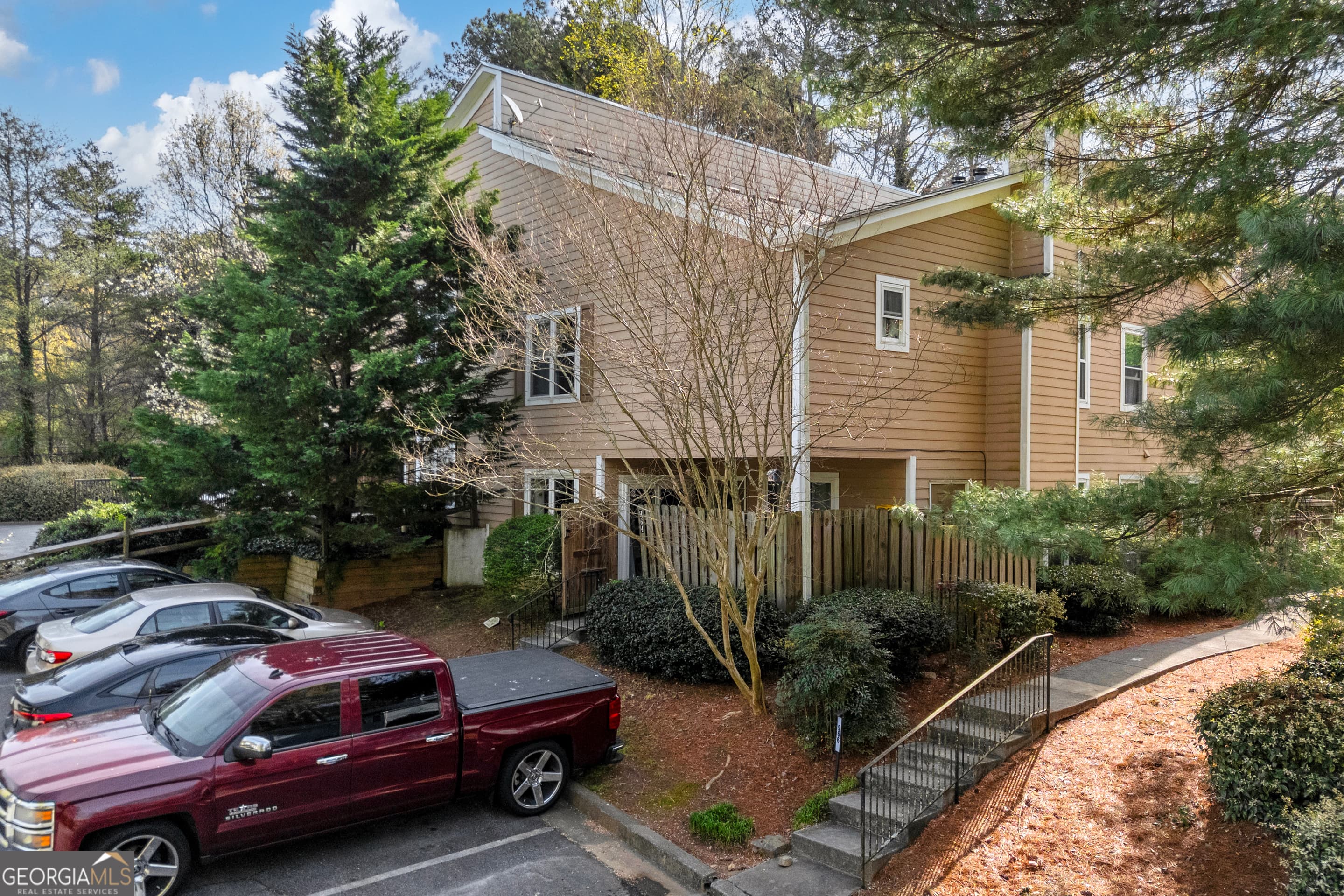 966 Wuthering Way — photo 1