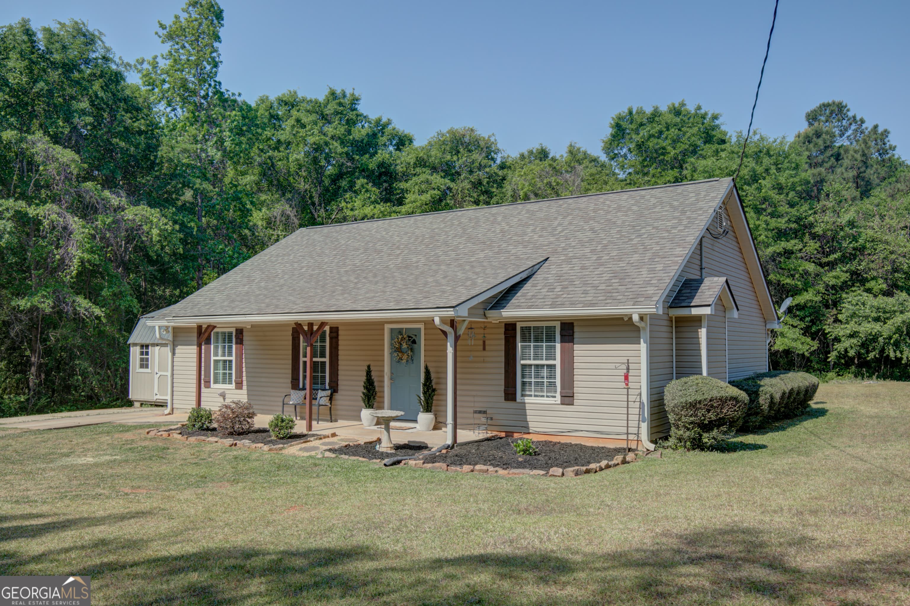 700 Spring Rd — photo 1