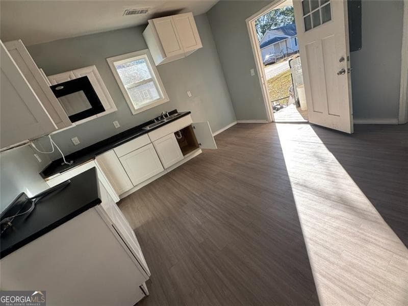 339 Main St — photo 4