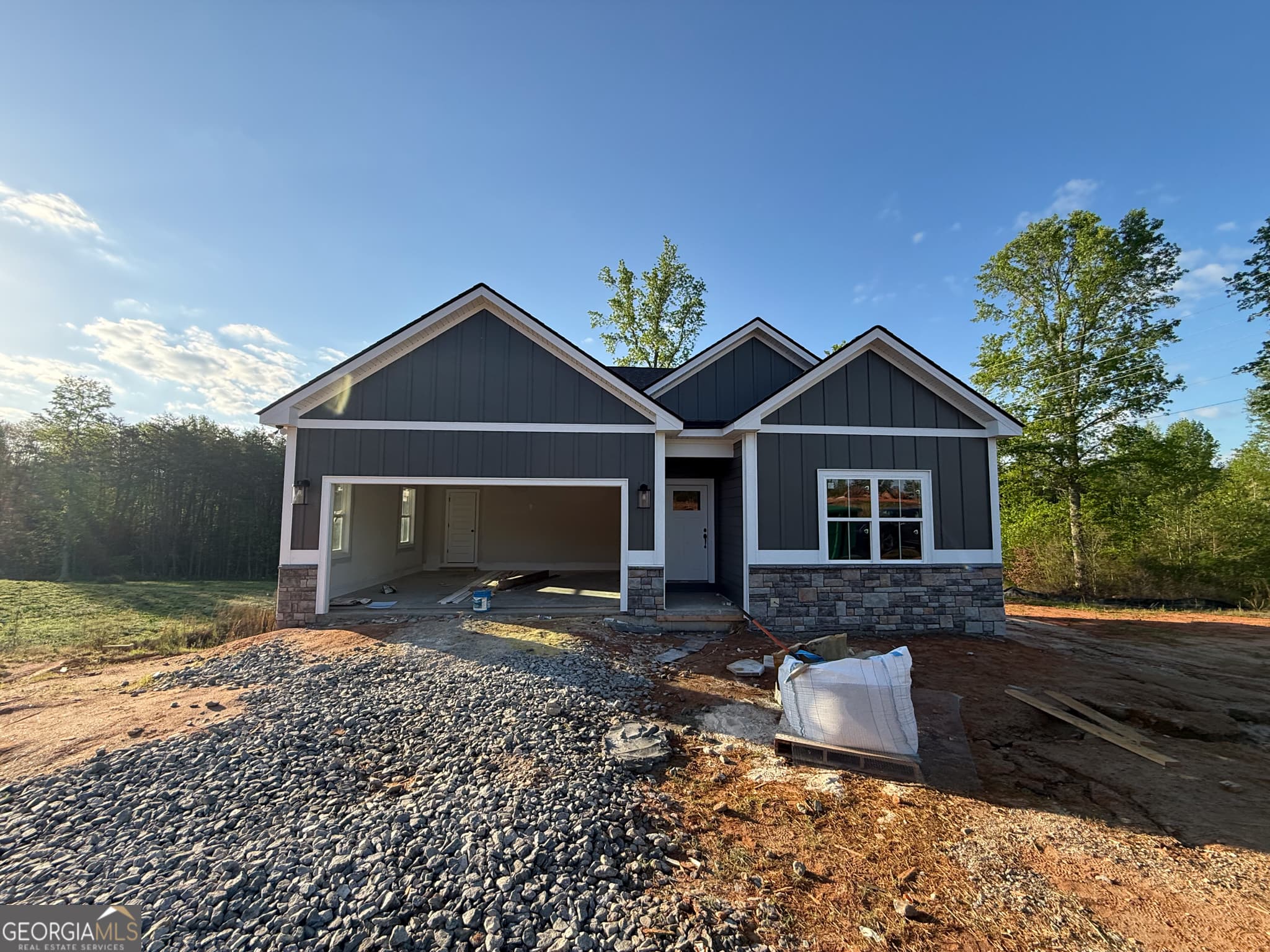 53 Hunts Ridge Dr — photo 1