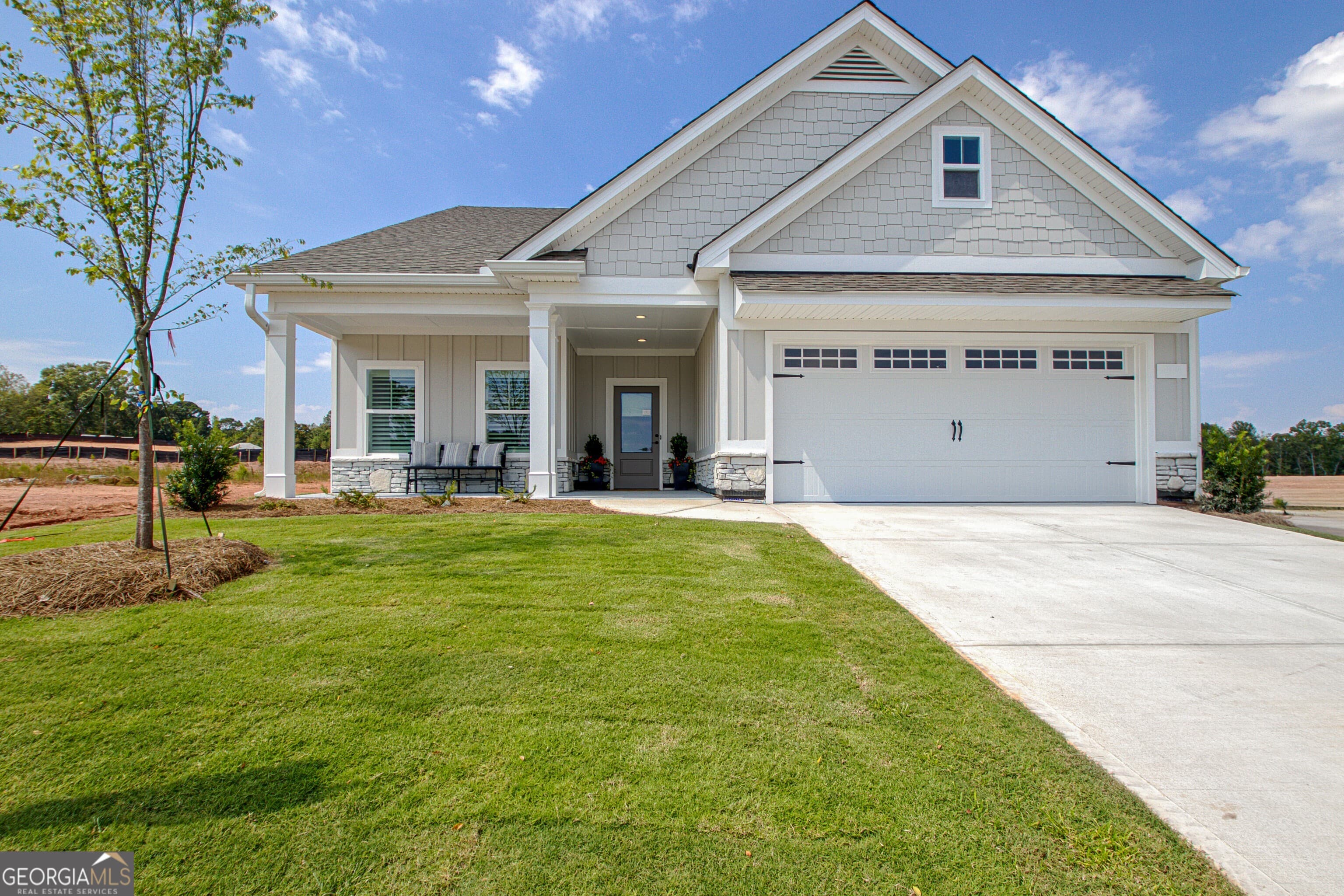 65 Redhaven Dr — photo 1